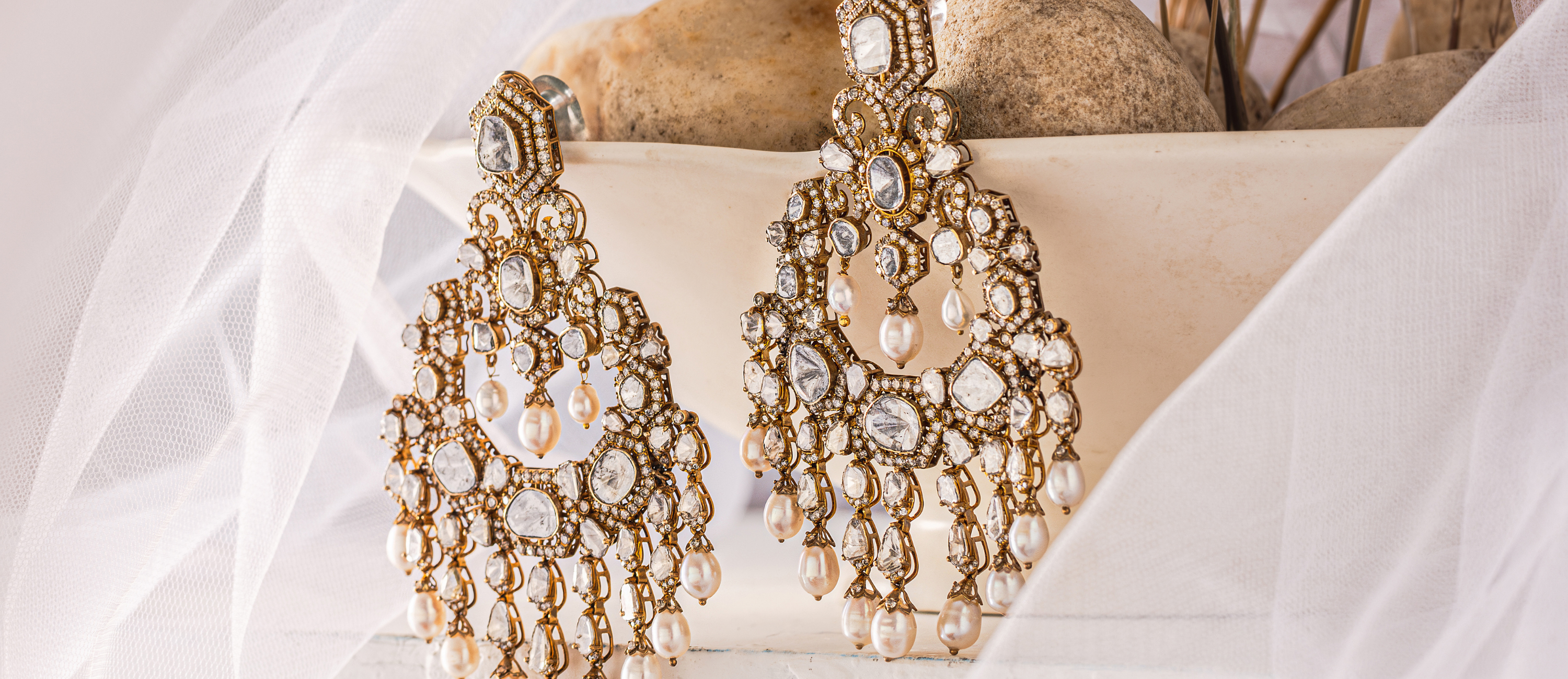 Jewels INR 10-15 Lakhs