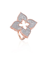 Clover ring