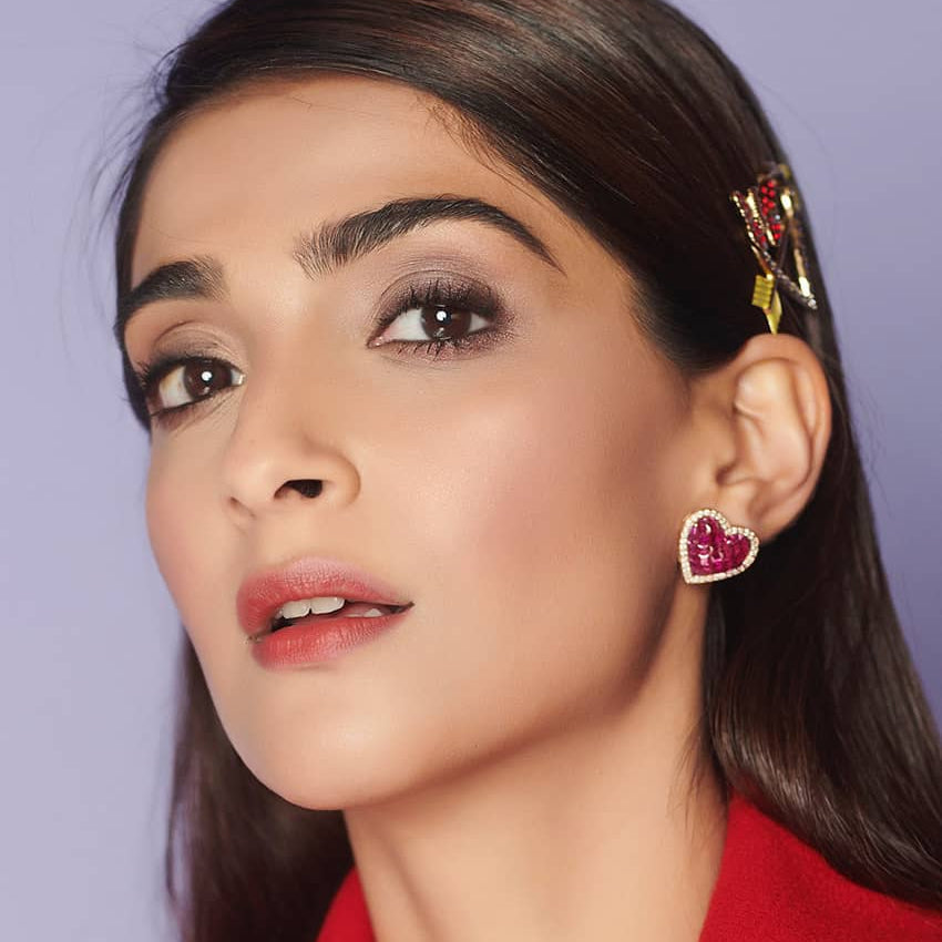 Amour Earrings | AMARIS JEWELS | Fine Jewelry 