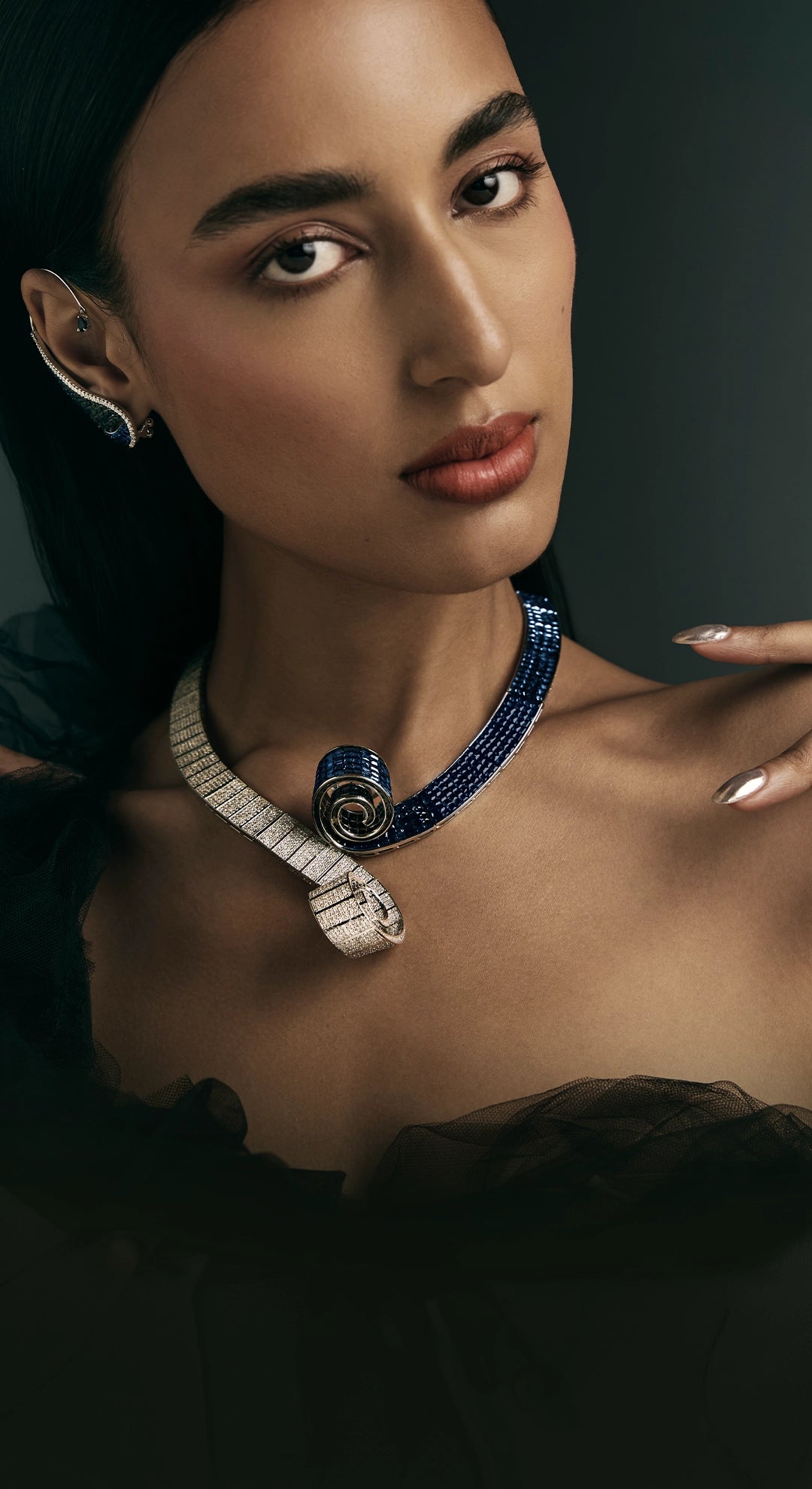 Embrace the Swirl Necklace