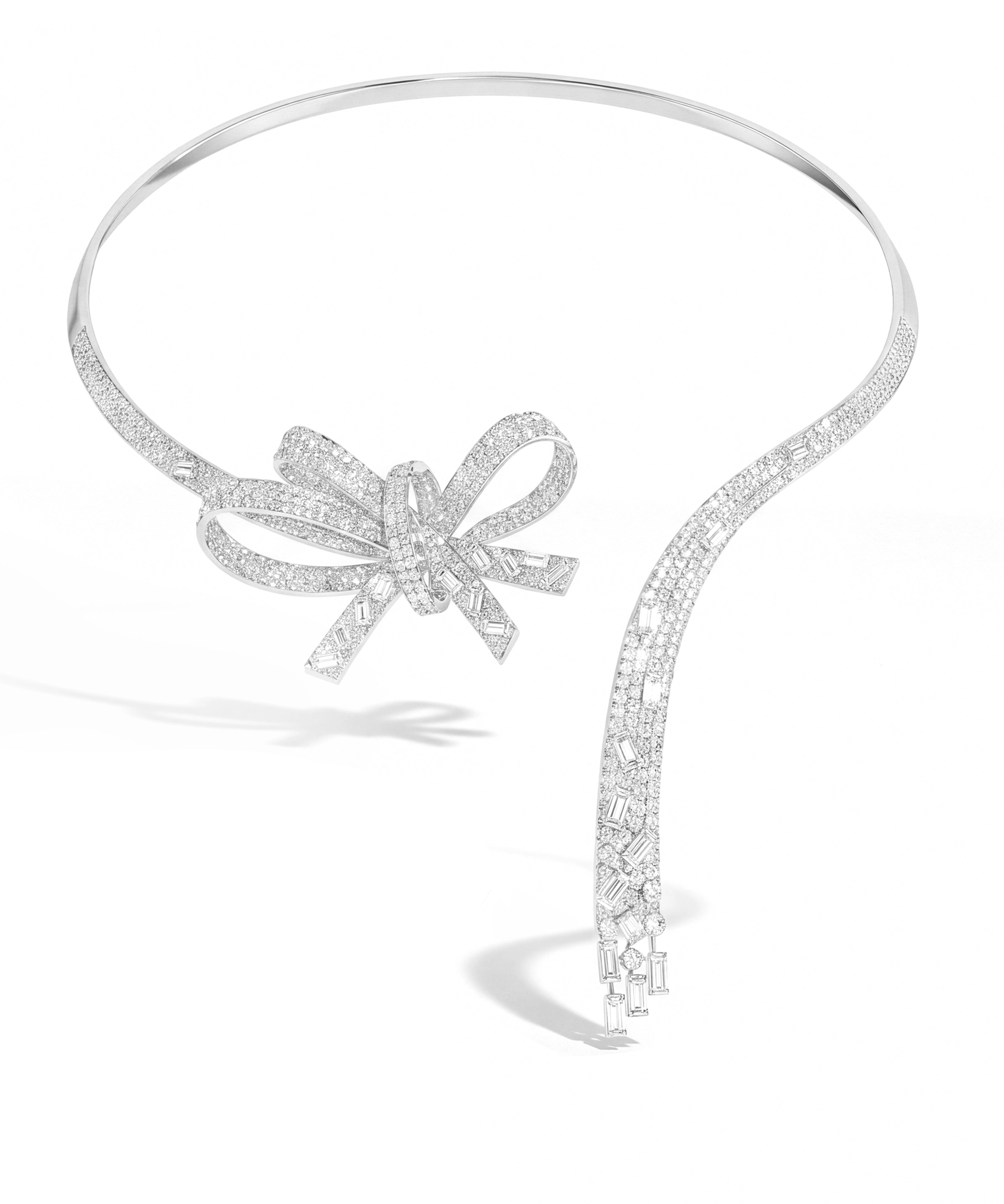 Aurora Bow Necklace | AMARIS JEWELS | Fine Jewelry