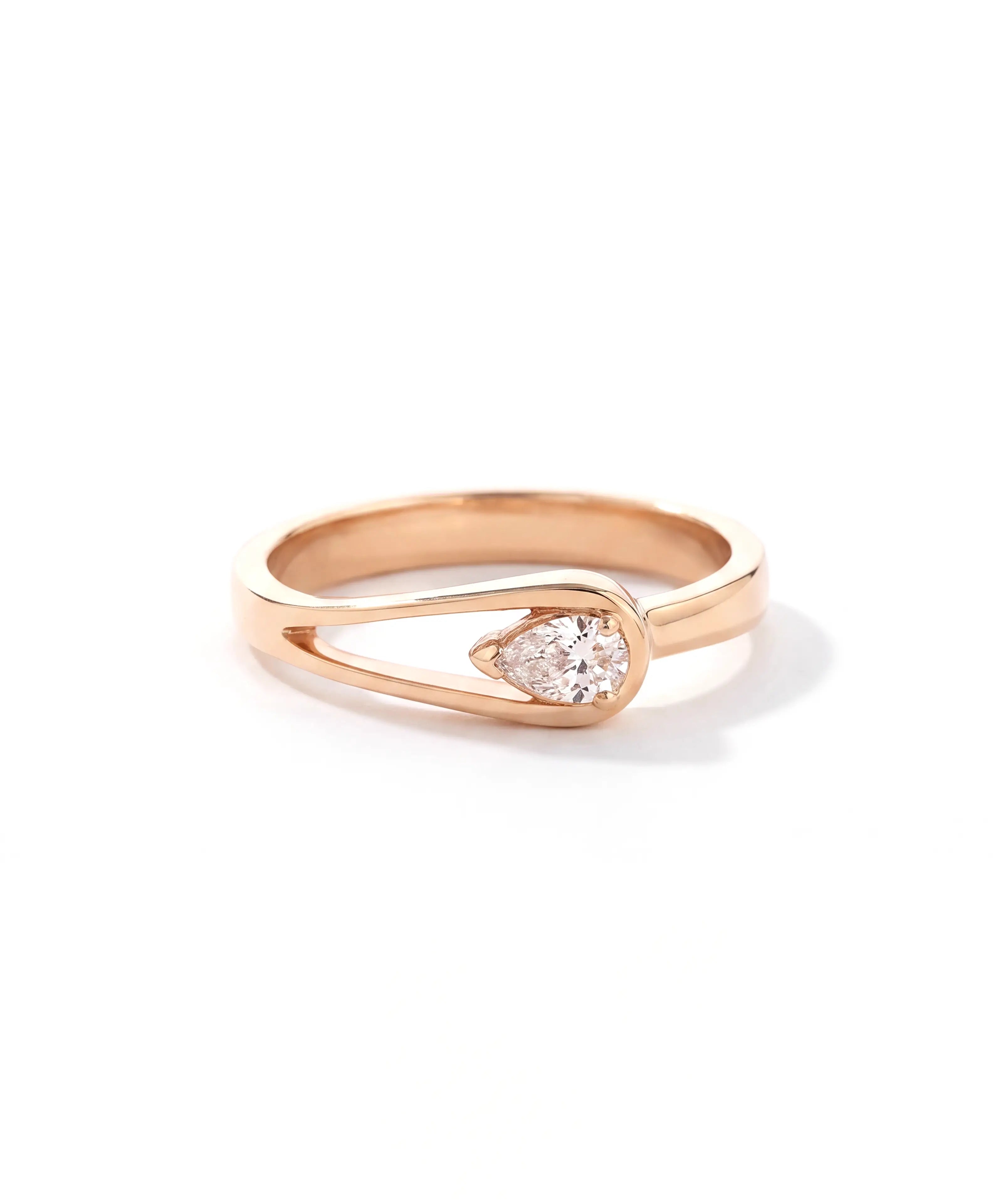 BRB Ring | AMARIS JEWELS | Fine Jewelry