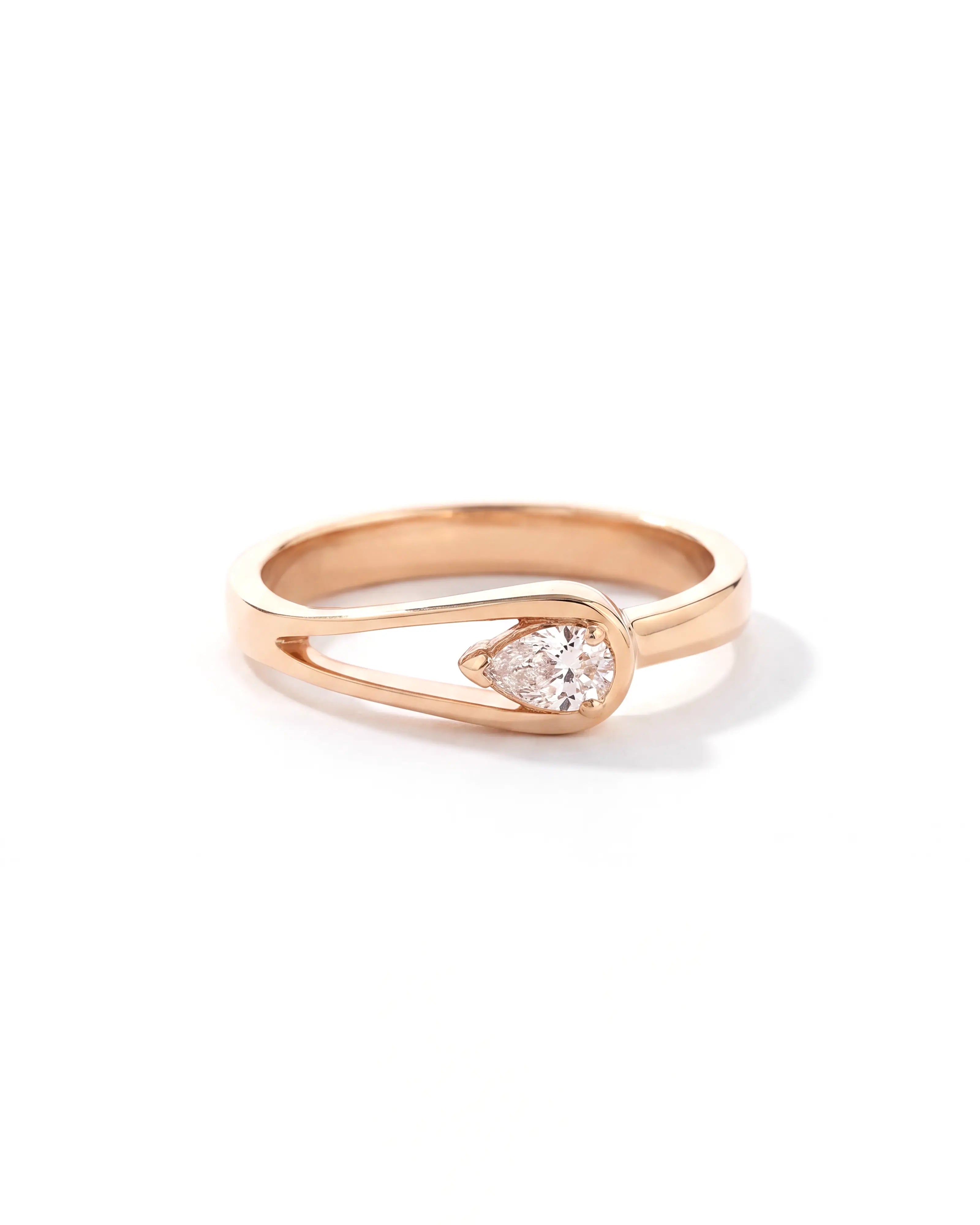 BRB Ring | AMARIS JEWELS | Fine Jewelry