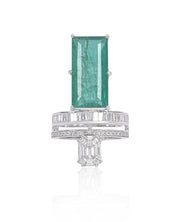 Baguette Emerald Ring | AMARIS JEWELS | Fine Jewelry 