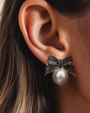 Black Tie Diamond Earrings | AMARIS JEWELS | Fine Jewelry 