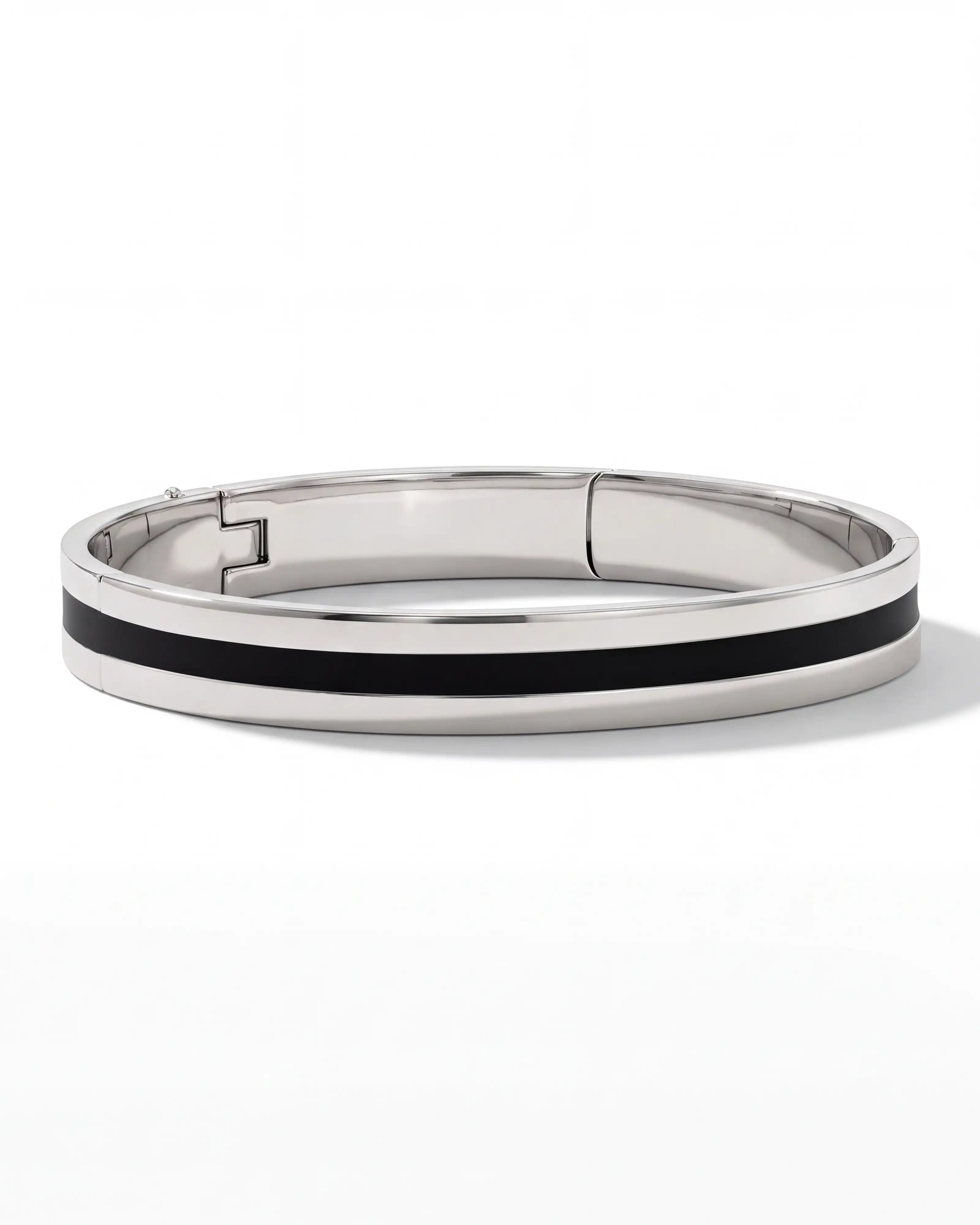Blacklisted White Gold Bracelet | AMARIS JEWELS | Fine Jewelry