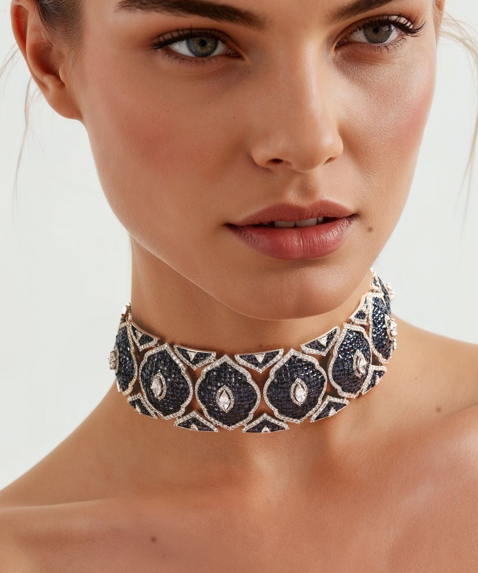 Blue Fleur Choker | AMARIS JEWELS | Fine Jewelry 