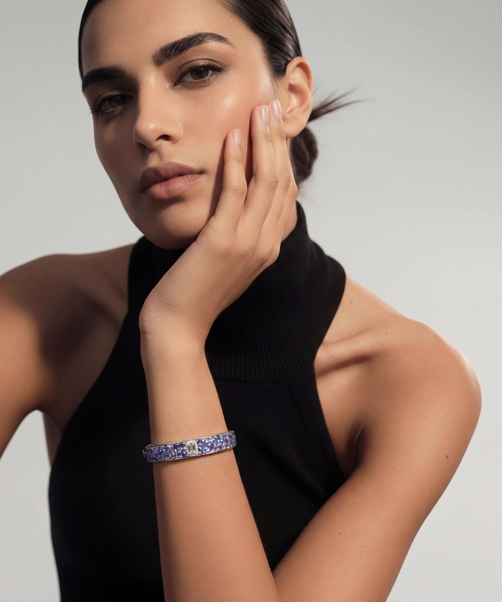 Blue Voltage Bracelet | AMARIS JEWELS | Fine Jewelry 