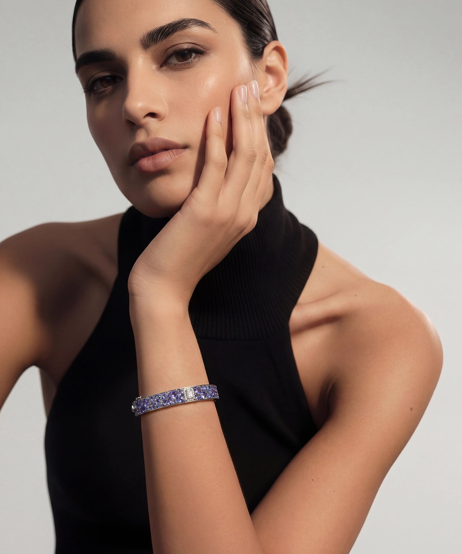 Blue Voltage Bracelet | AMARIS JEWELS | Fine Jewelry 