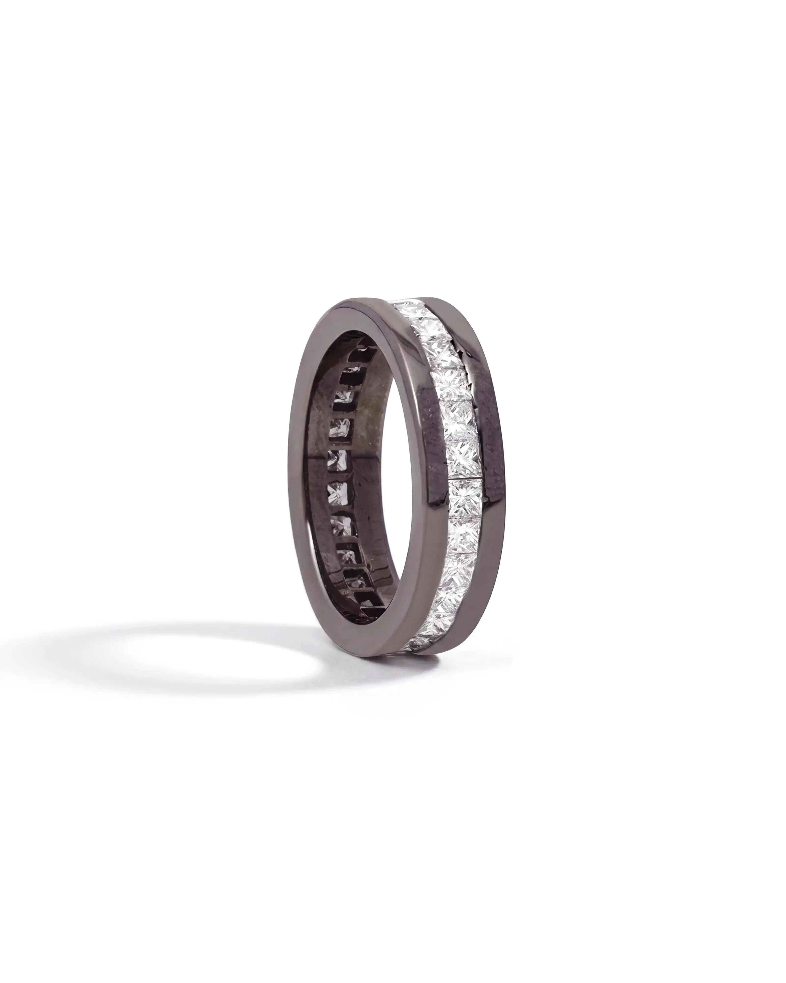 Boltline ring | AMARIS JEWELS | Fine Jewelry
