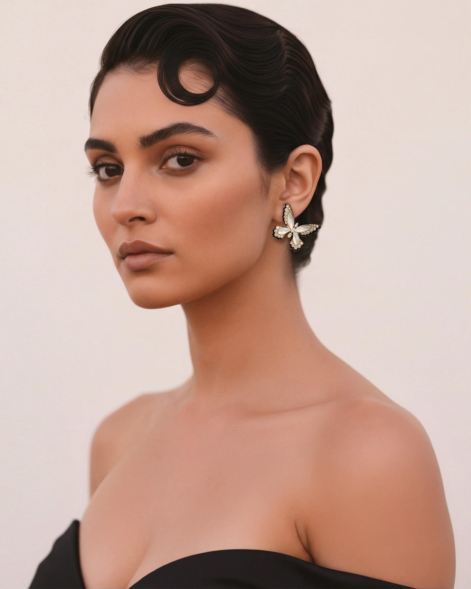 Born to fly Earrings | AMARIS JEWELS | Fine Jewelry 