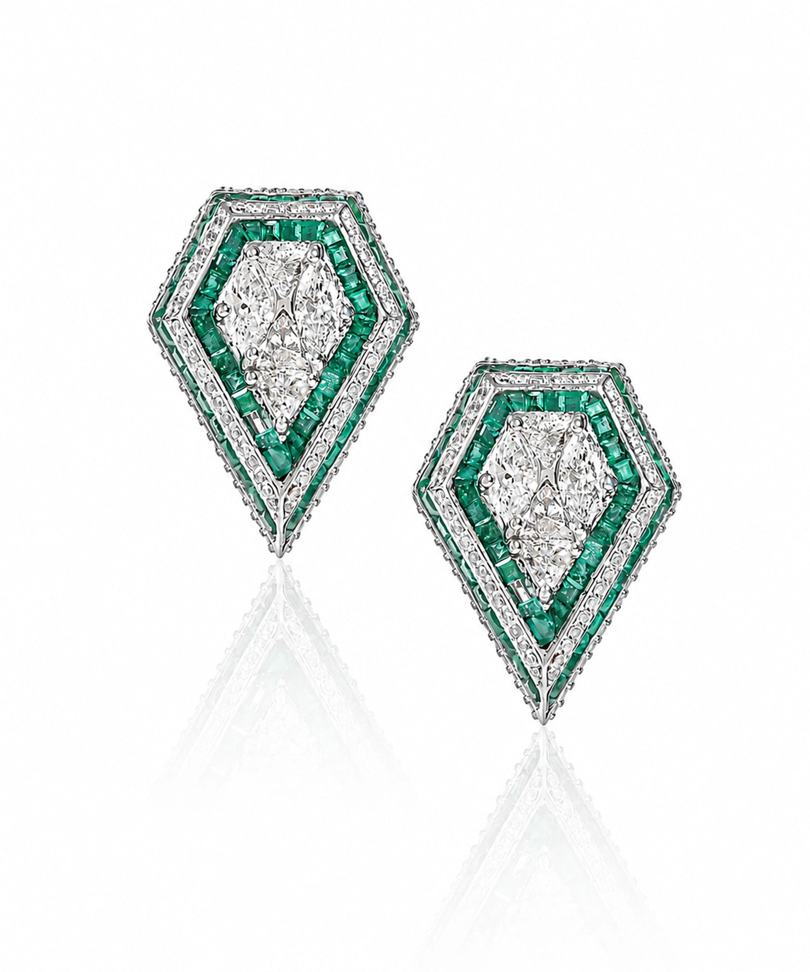 Boss Lady Earrings (Emeralds) | AMARIS JEWELS | Fine Jewelry 
