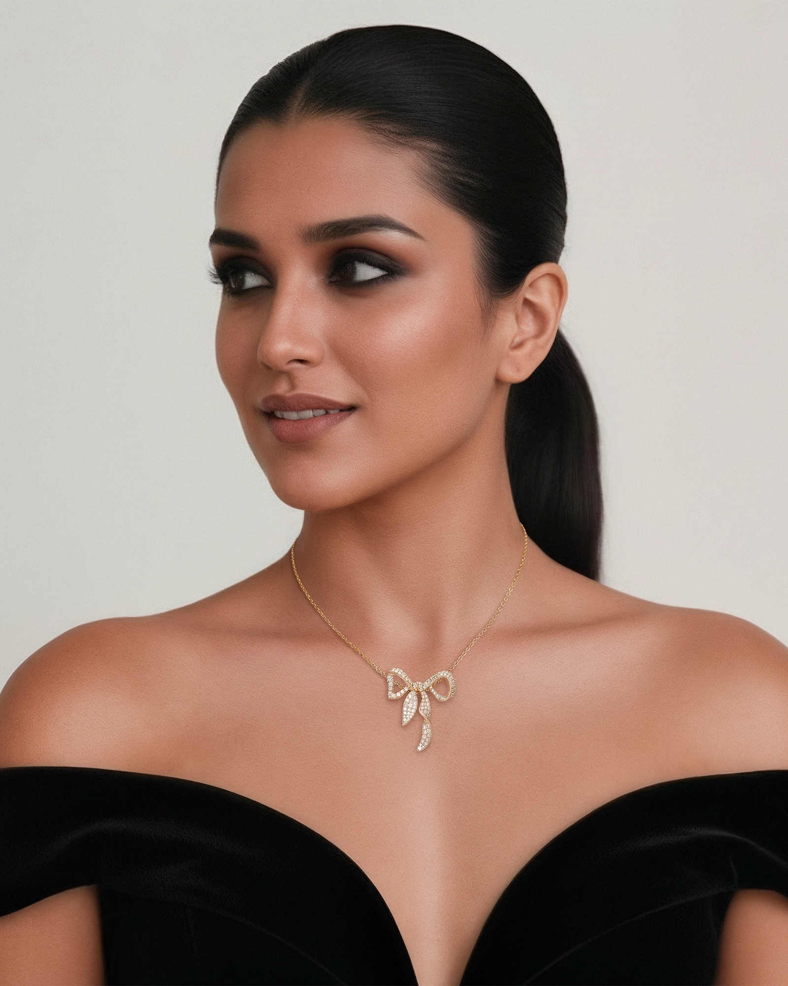 Bow Pendant | AMARIS JEWELS | Fine Jewelry 