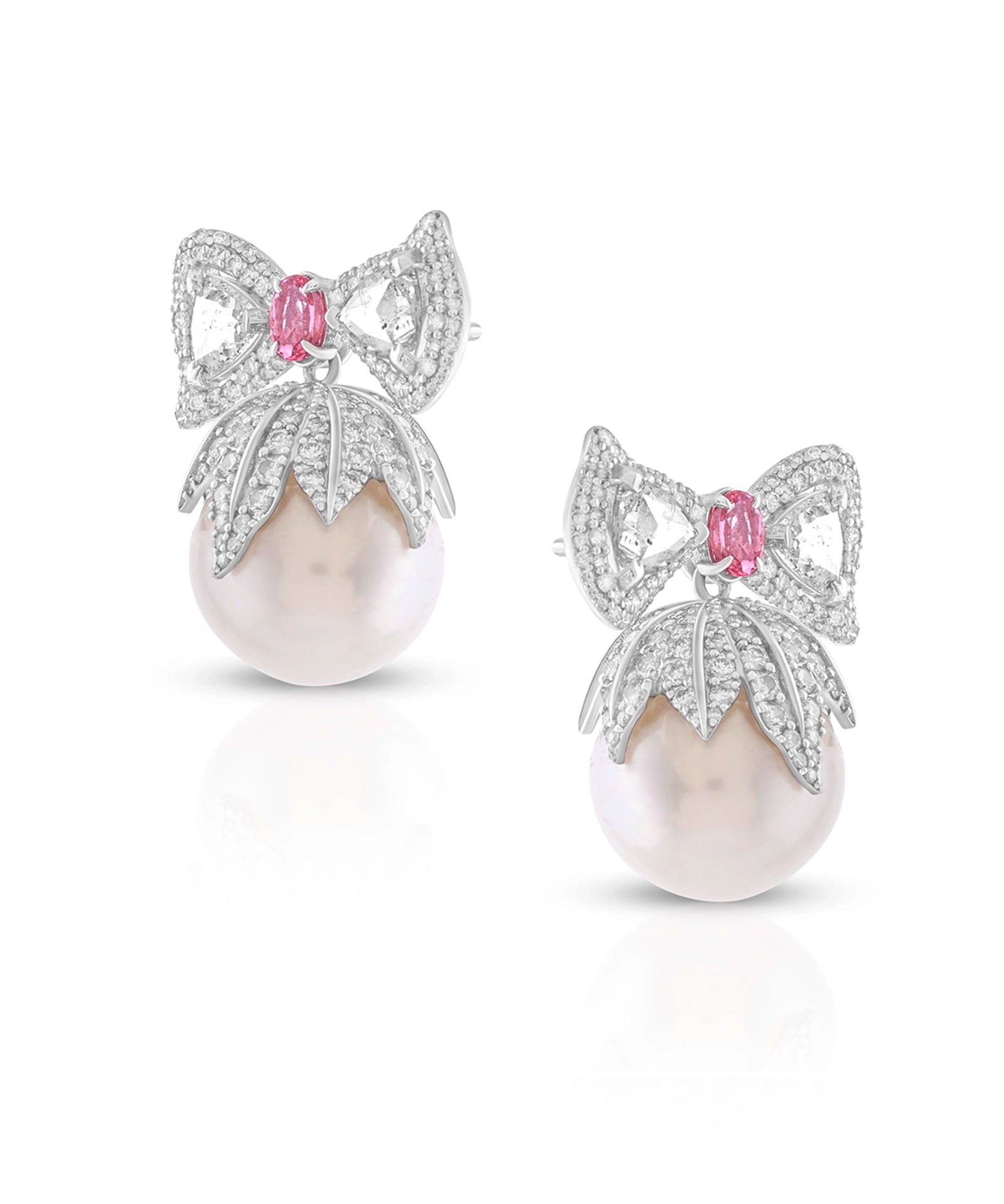Bow charm Earrings | AMARIS JEWELS | Fine Jewelry 