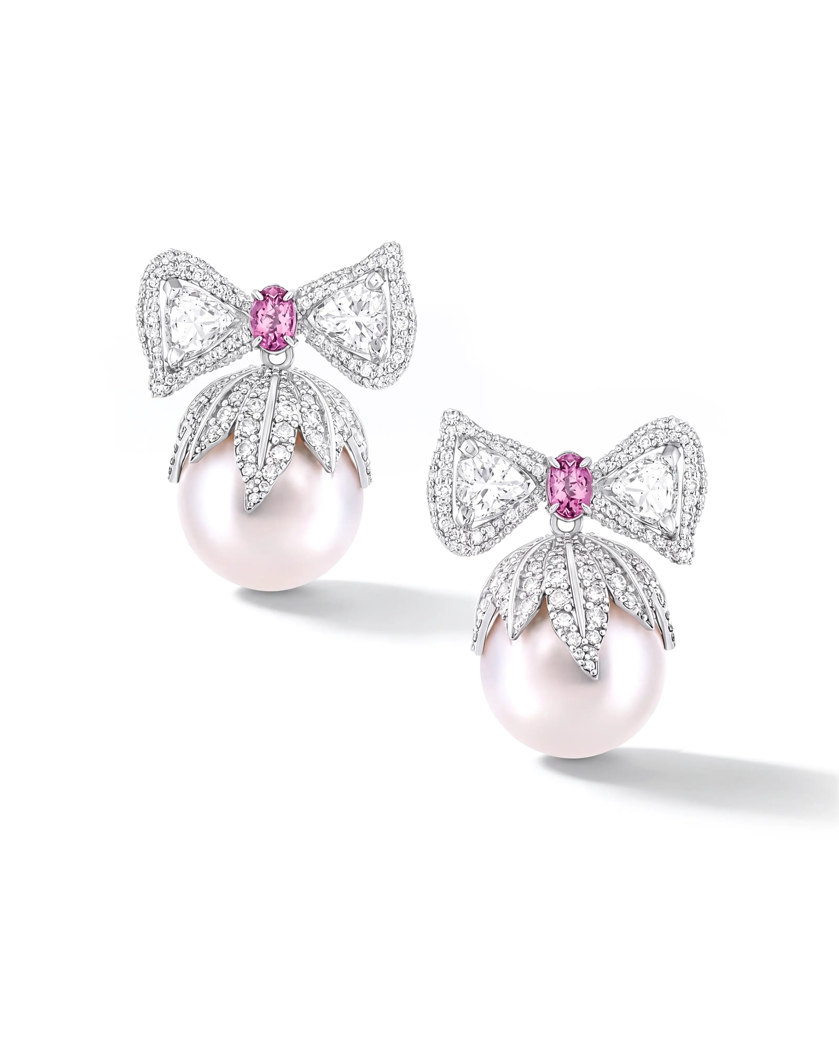Bow charm Earrings | AMARIS JEWELS | Fine Jewelry