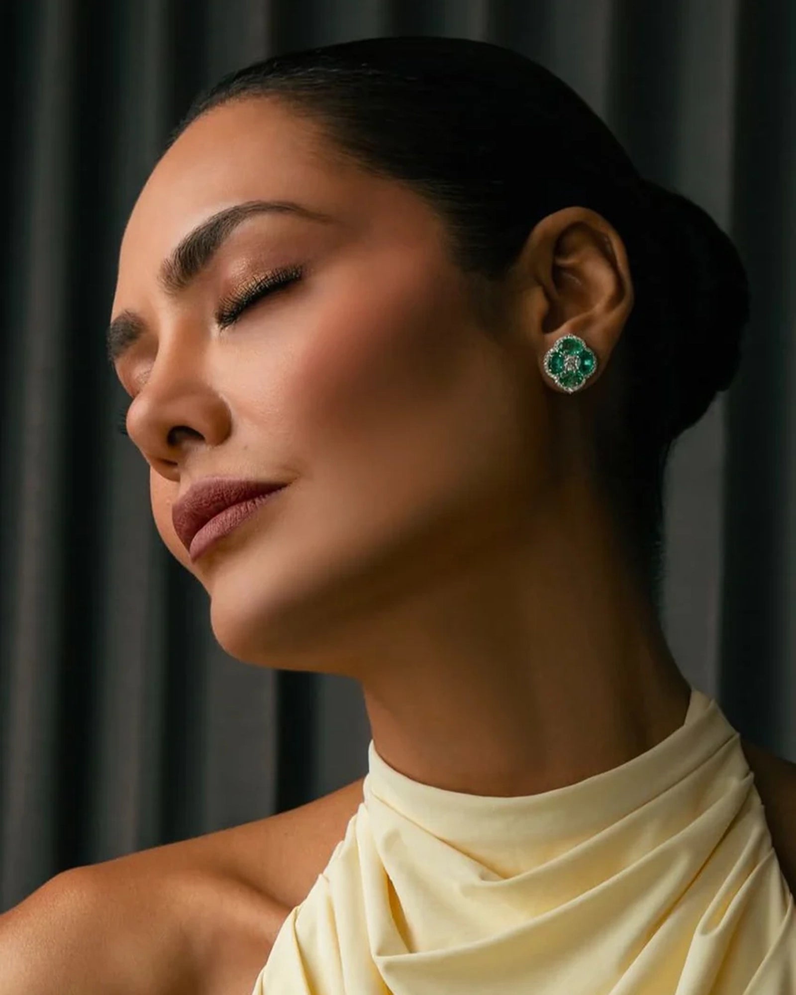 Calliope Mini Emerald Studs | AMARIS JEWELS | Fine Jewelry 