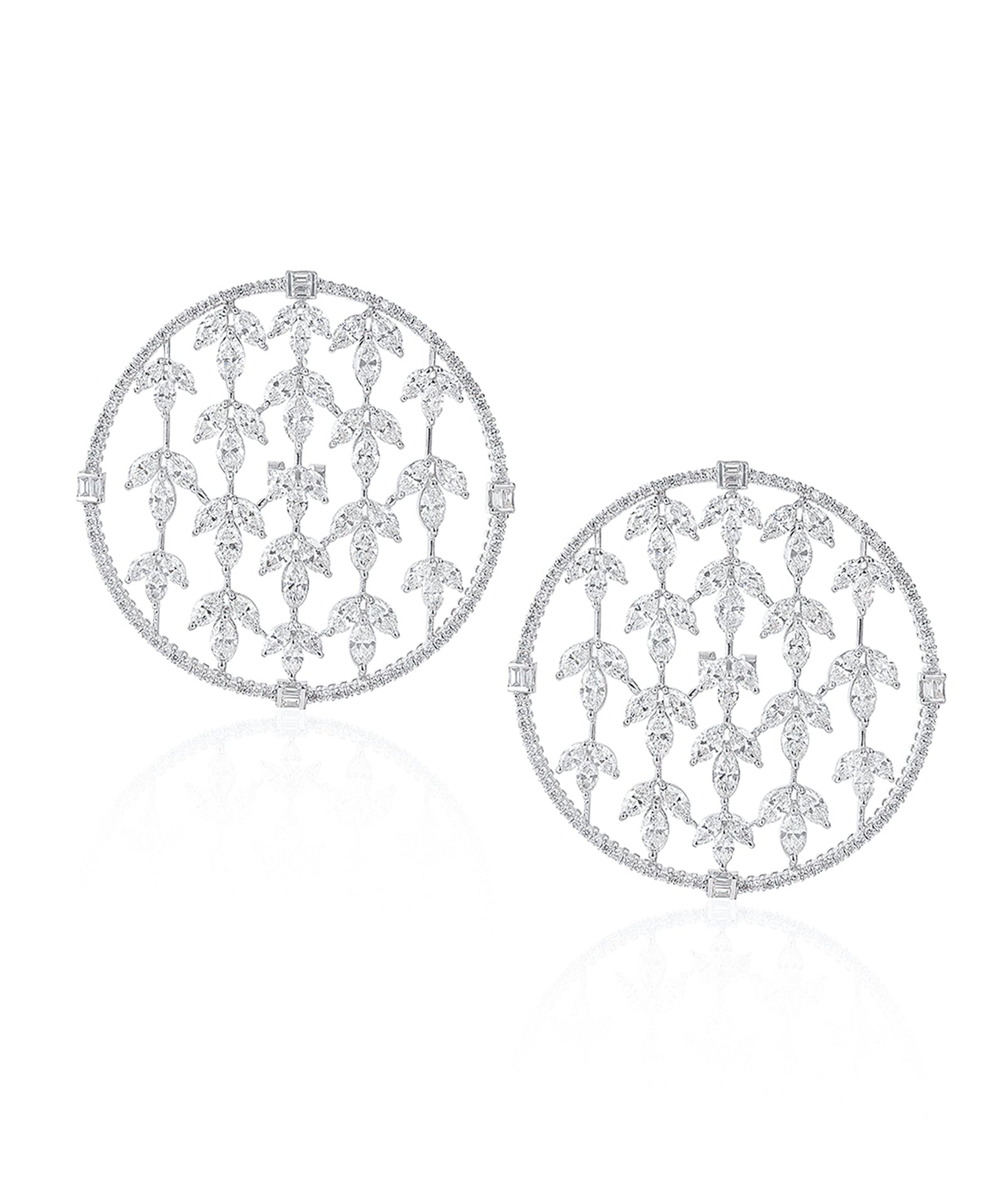 Celestia Loop Earrings | AMARIS JEWELS | Fine Jewelry 