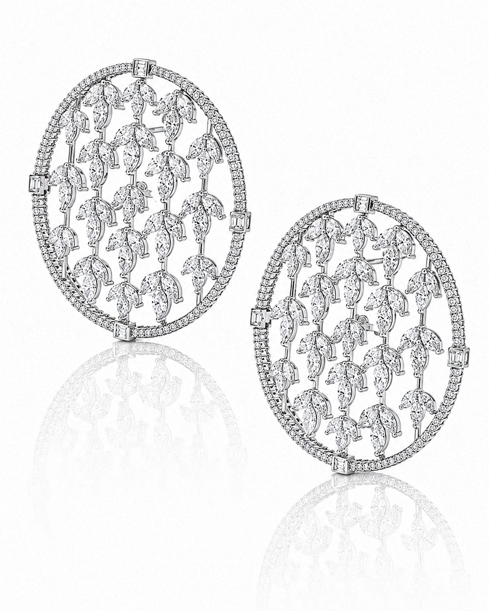 Celestia Loop Earrings | AMARIS JEWELS | Fine Jewelry 