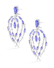 Claw It Earrings | AMARIS JEWELS | Fine Jewelry