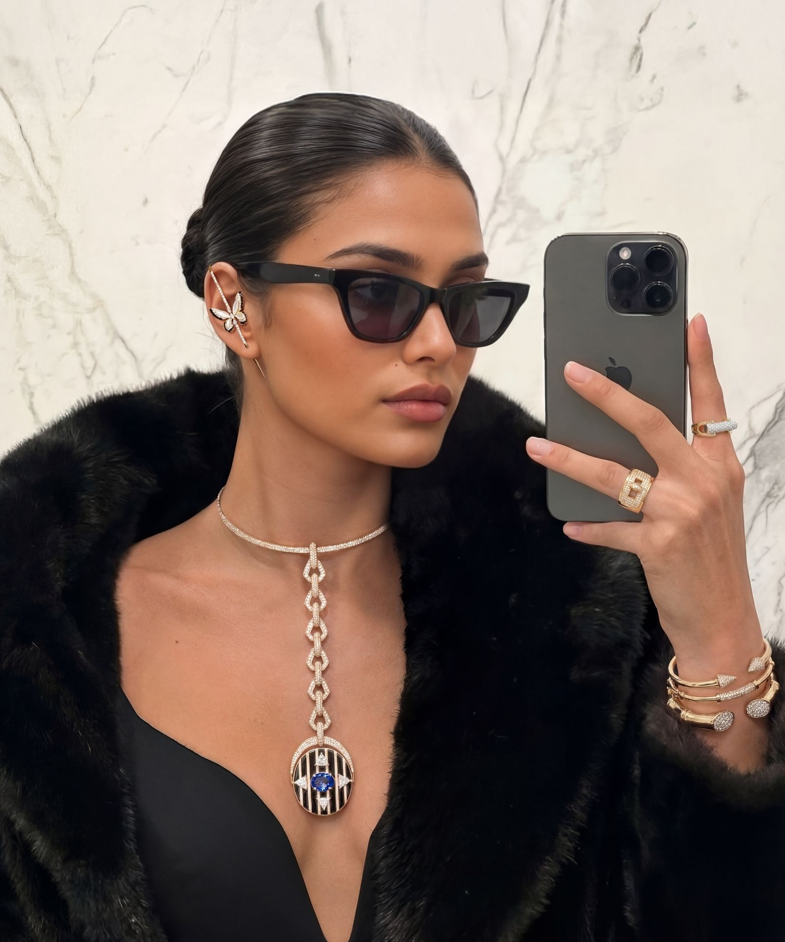 Code Blue Necklace | AMARIS JEWELS | Fine Jewelry 