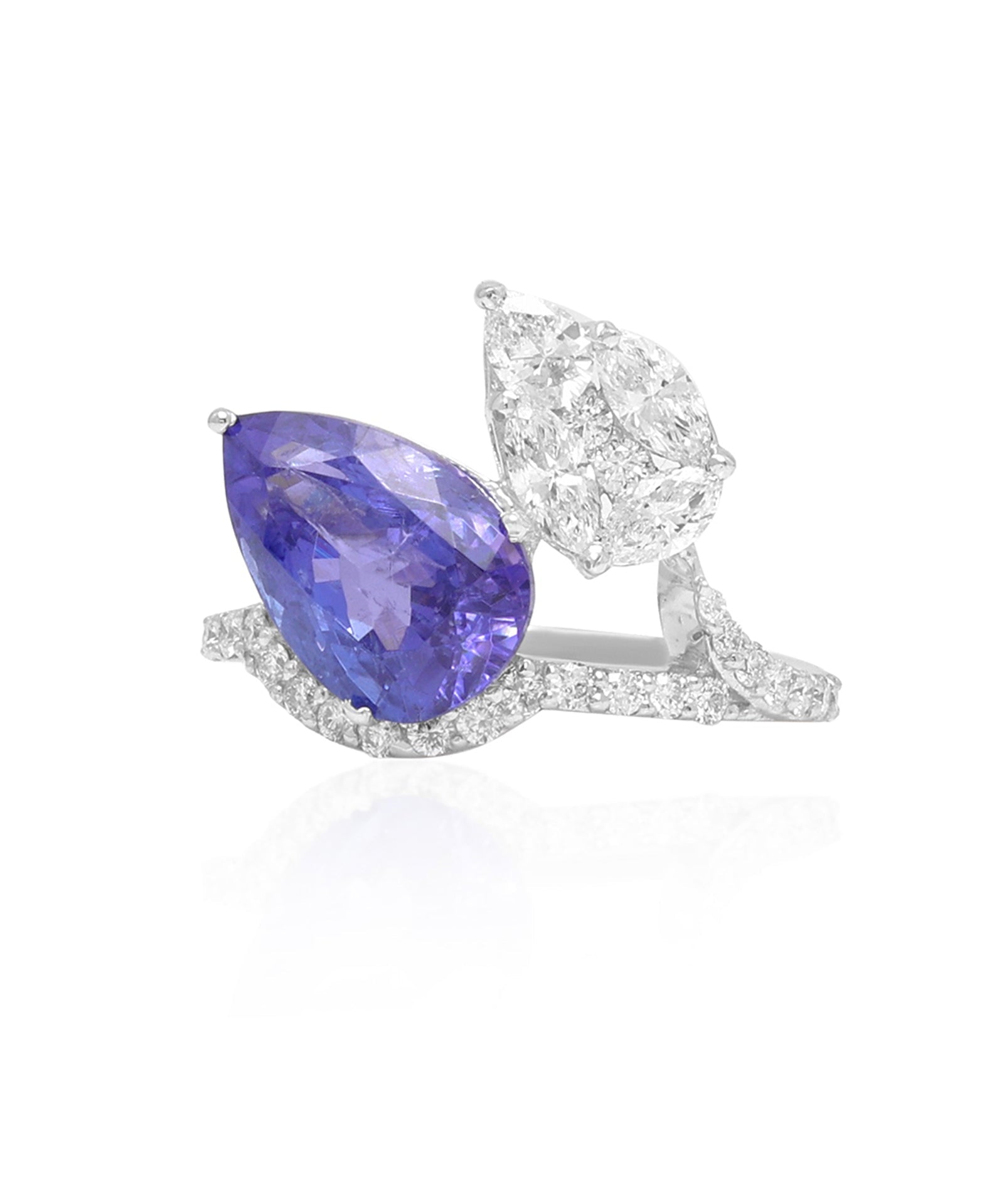 Colour Me Blue Ring | AMARIS JEWELS | Fine Jewelry 