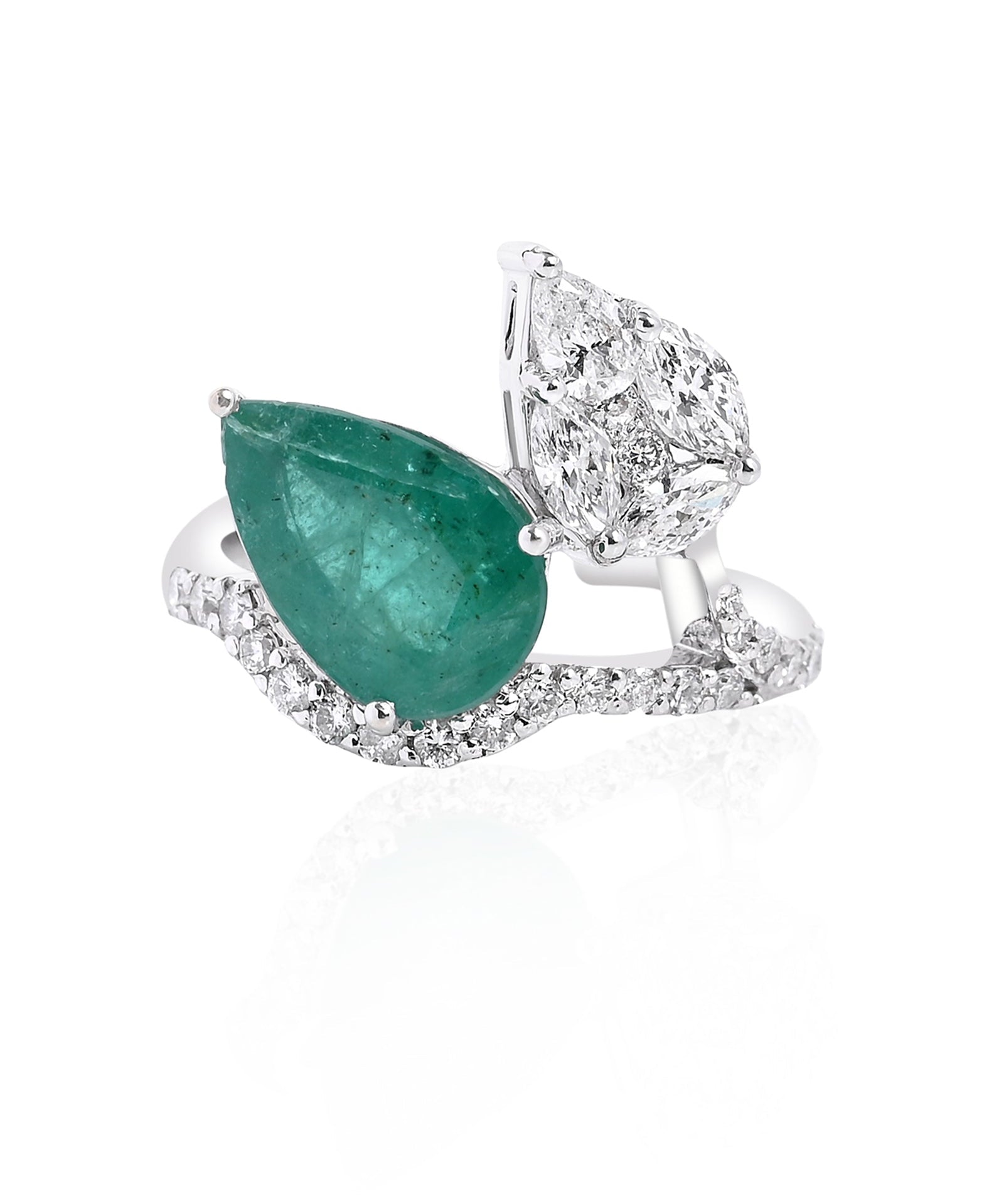 Colour Me Green Ring | AMARIS JEWELS | Fine Jewelry 