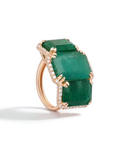 Crown Emerald Ring | AMARIS JEWELS | Fine Jewelry