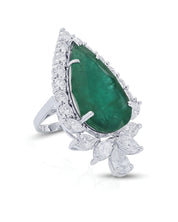 Crown Jewel Ring | AMARIS JEWELS | Fine Jewelry