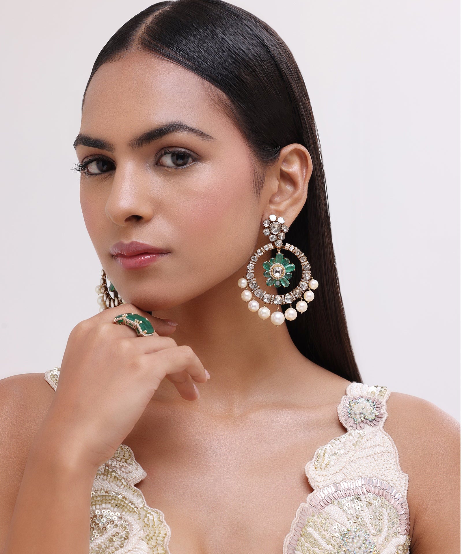 Daisy's World Emerald Chandbalis | AMARIS JEWELS | Fine Jewelry 