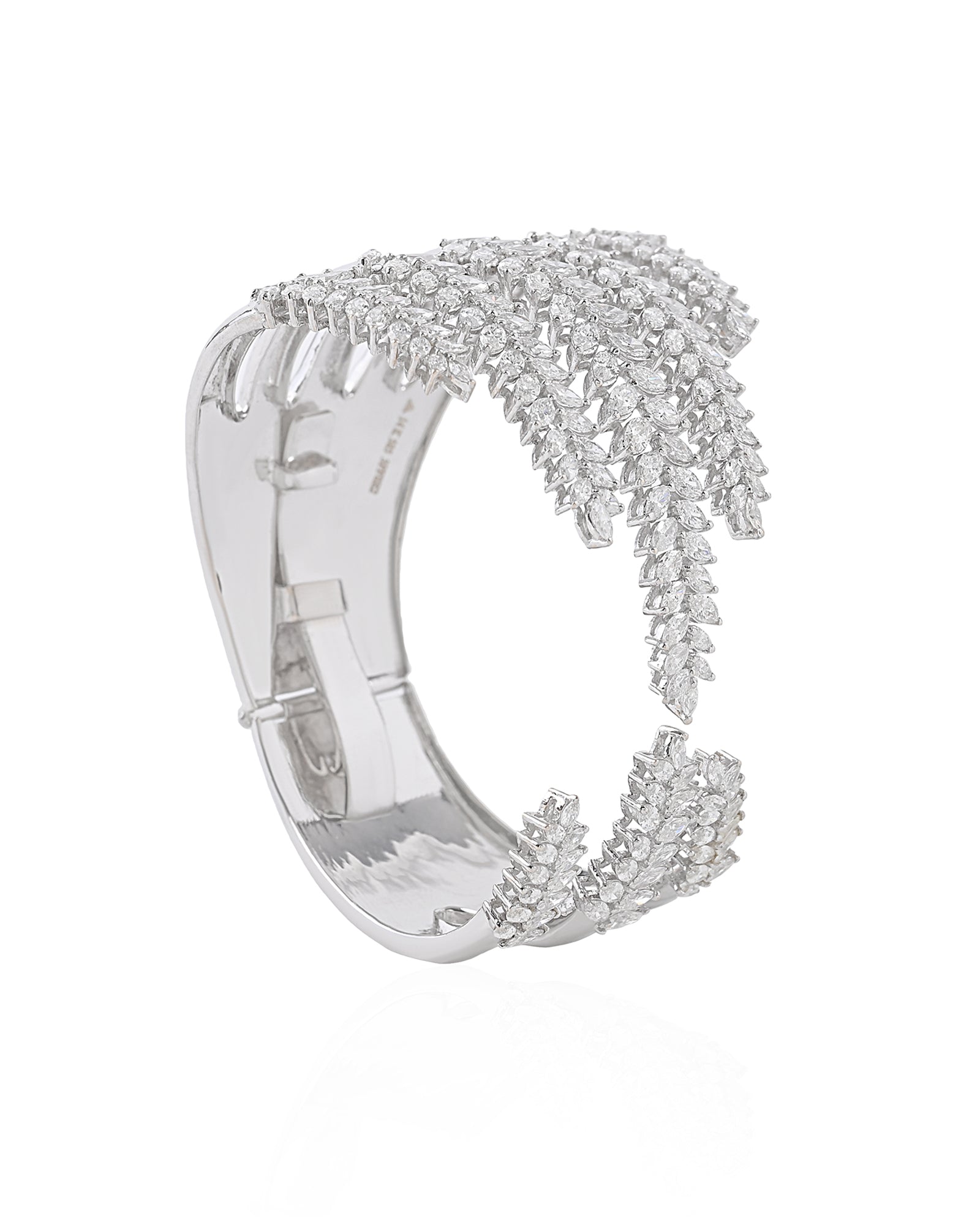 Diamond Fix Bracelet | AMARIS JEWELS | Fine Jewelry 