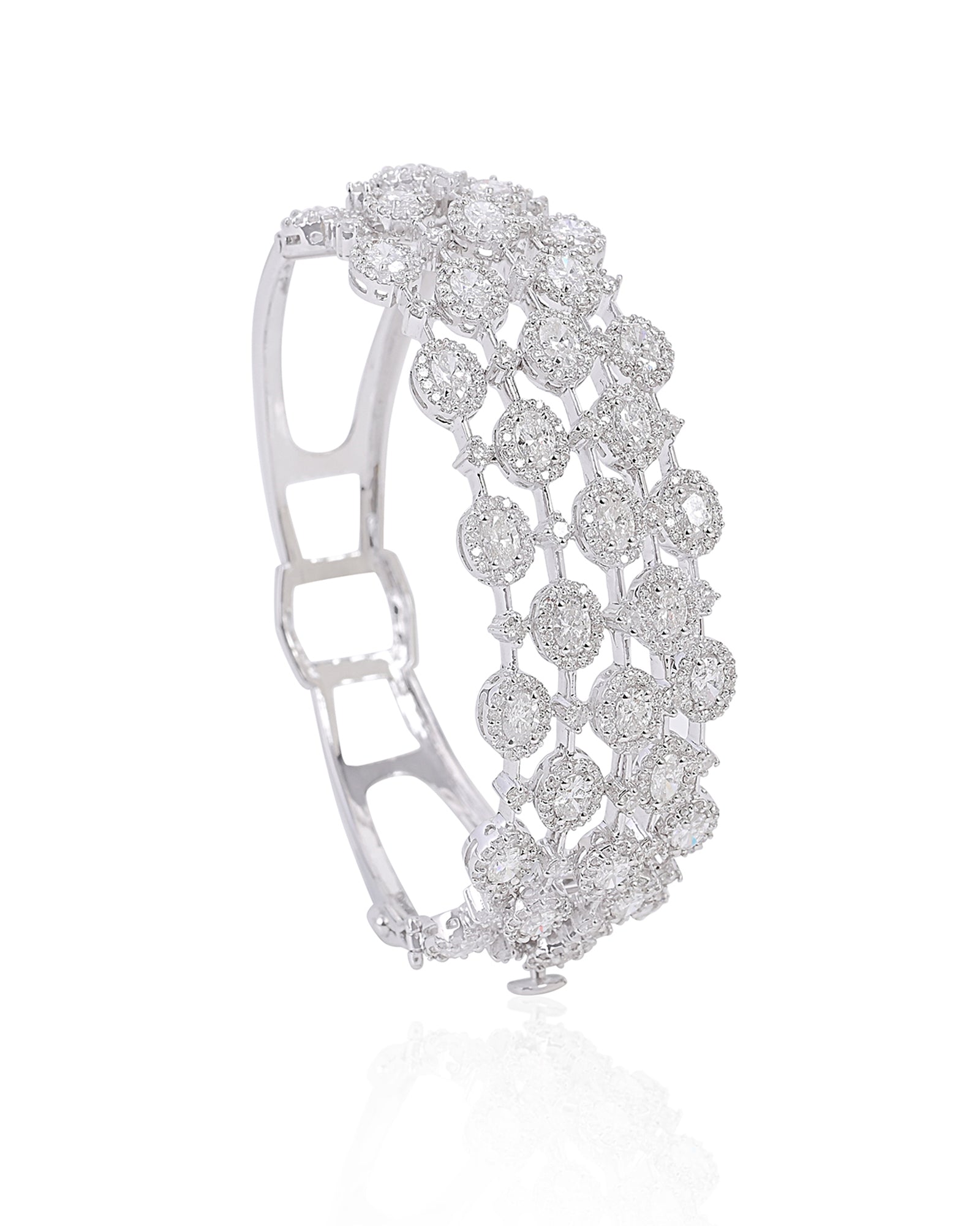 Diamond Pulse Bracelet | AMARIS JEWELS | Fine Jewelry 