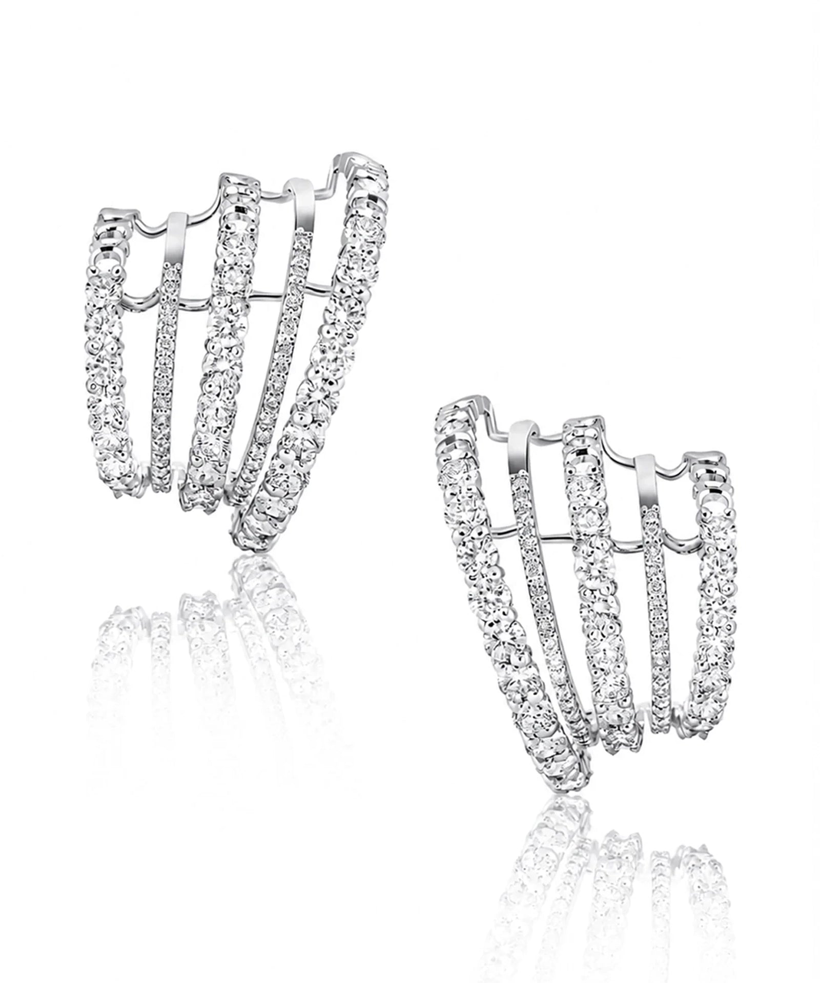 Diamond-Runway-Earcuffs-AMARIS-37820020392091_2048x2048_5a5d12ae-60fb-4eaf-a13a-e0f4dbe9c988.webp