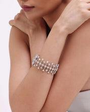 Diamond Spike Bracelet | AMARIS JEWELS | Fine Jewelry 