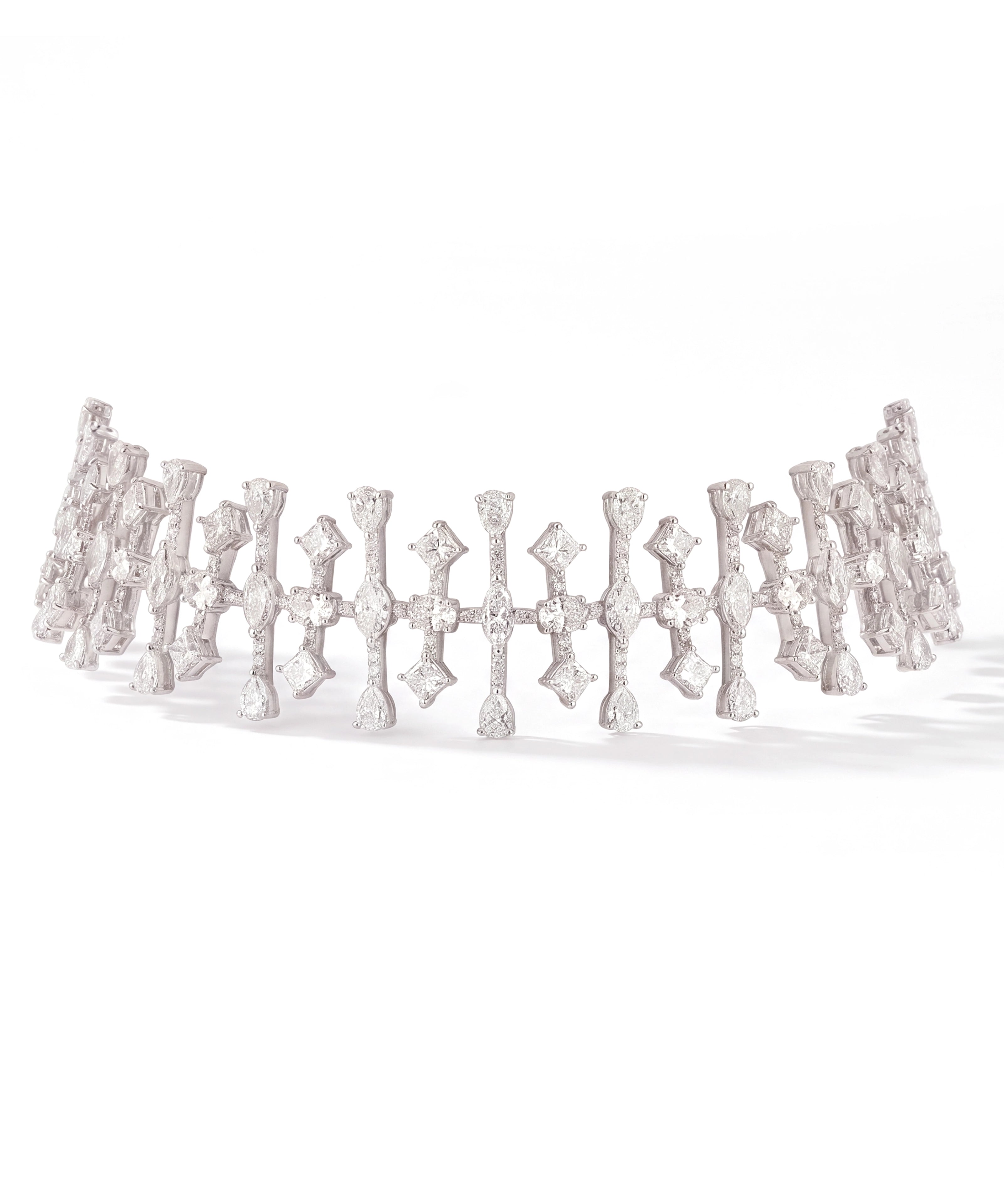 Diamond Spike Choker | AMARIS JEWELS | Fine Jewelry