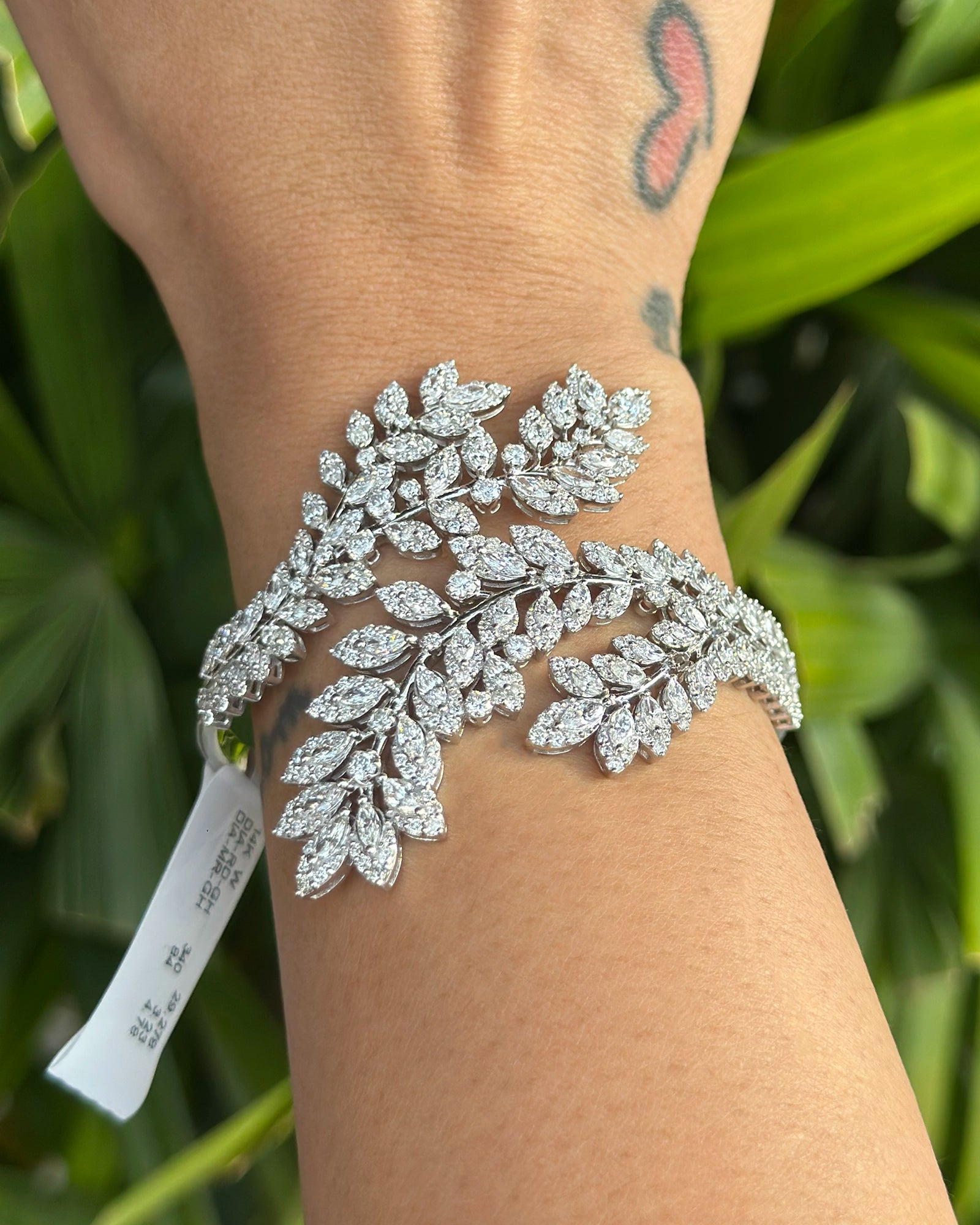 Diamond Story Bracelet | AMARIS JEWELS | Fine Jewelry 