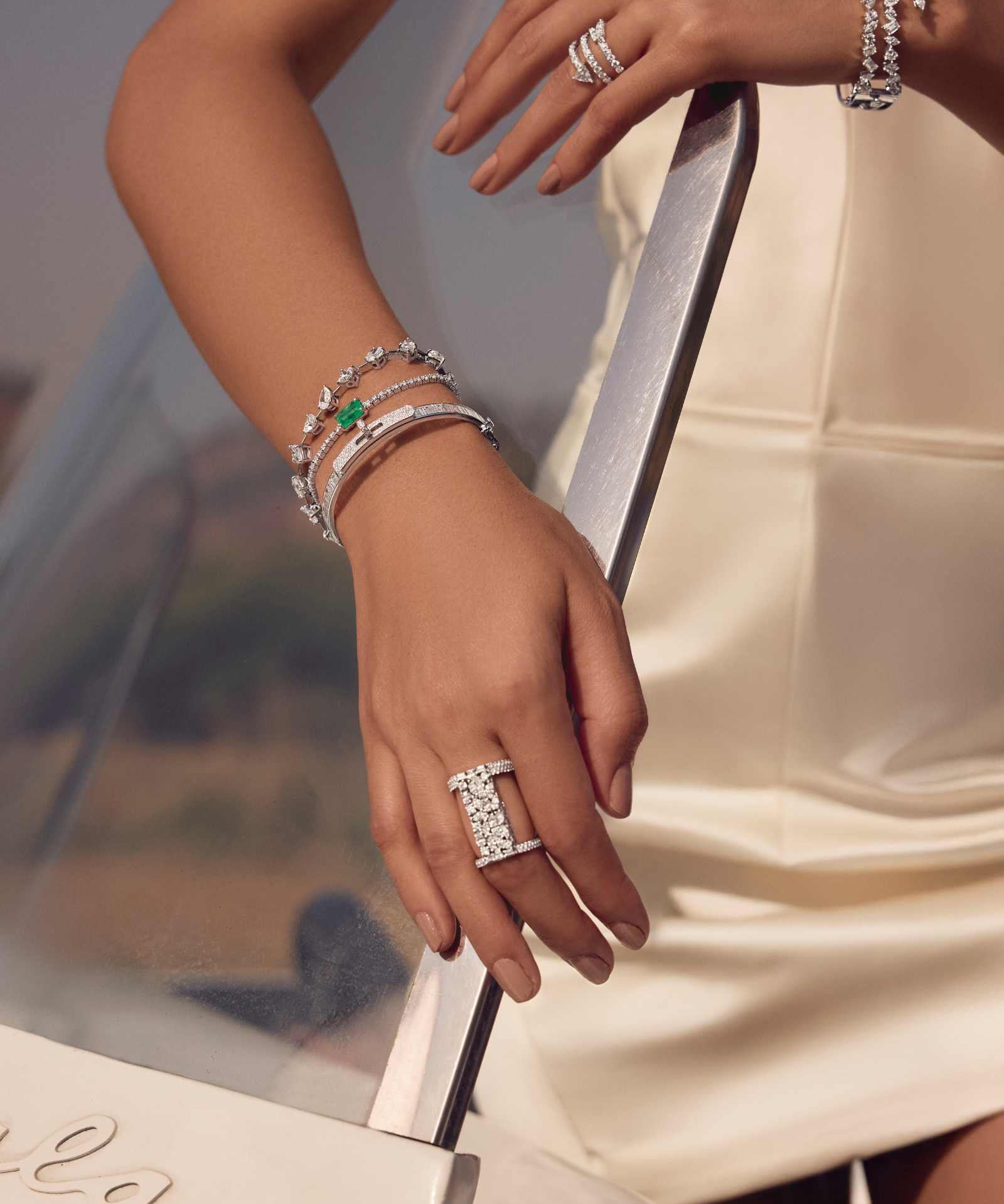 Diamond Stratum Ring | AMARIS JEWELS | Fine Jewelry 