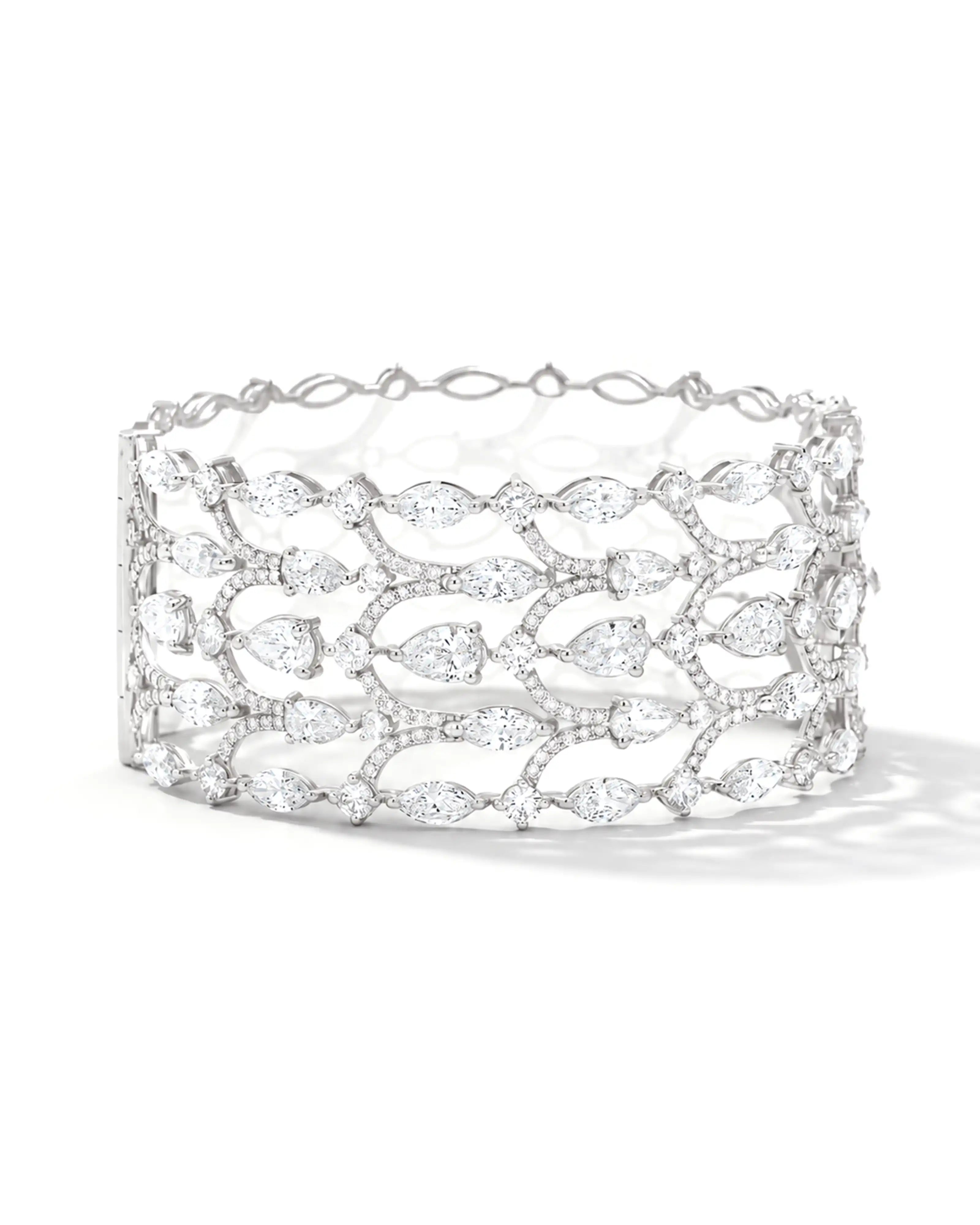 Diamond Stream Bracelet | AMARIS JEWELS | Fine Jewelry