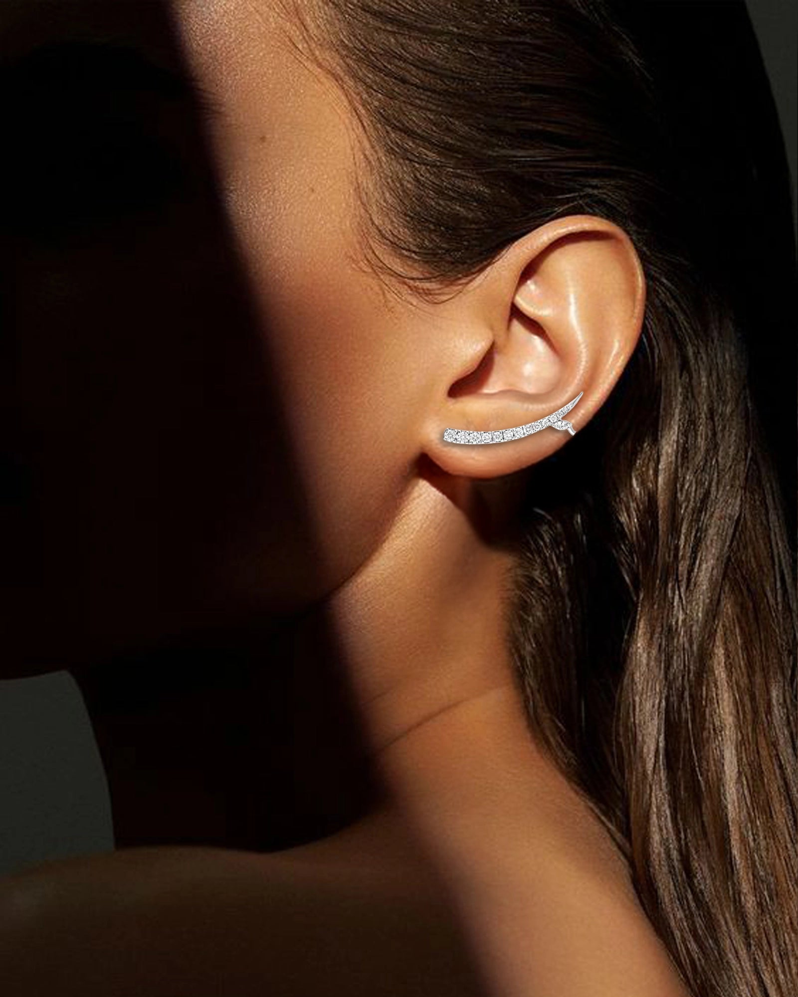 Diamond Strike Earrings | AMARIS JEWELS | Fine Jewelry 