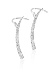 Diamond Strike Earrings | AMARIS JEWELS | Fine Jewelry 