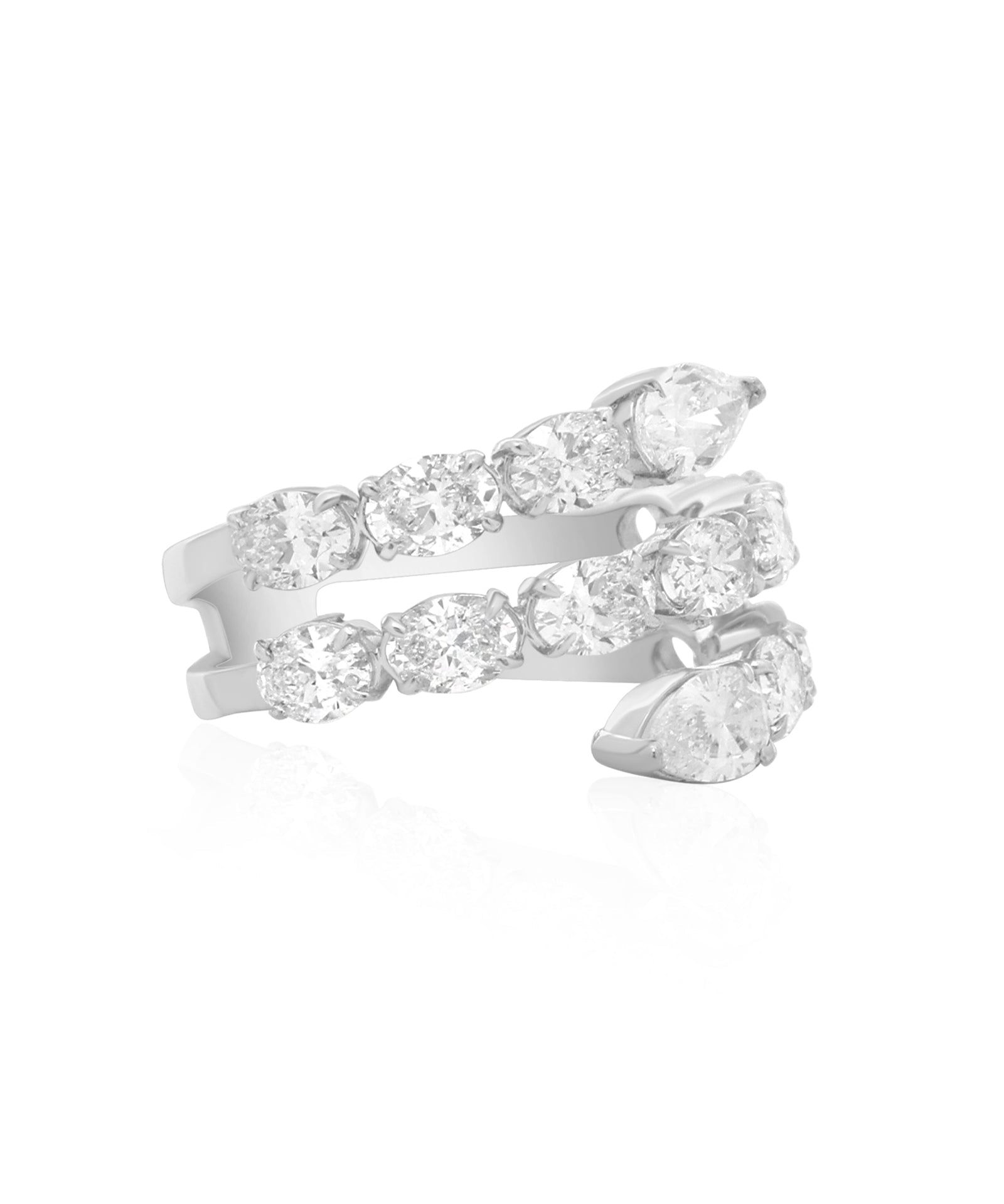 Diamond Swirl Ring 2.0 | AMARIS JEWELS | Fine Jewelry 