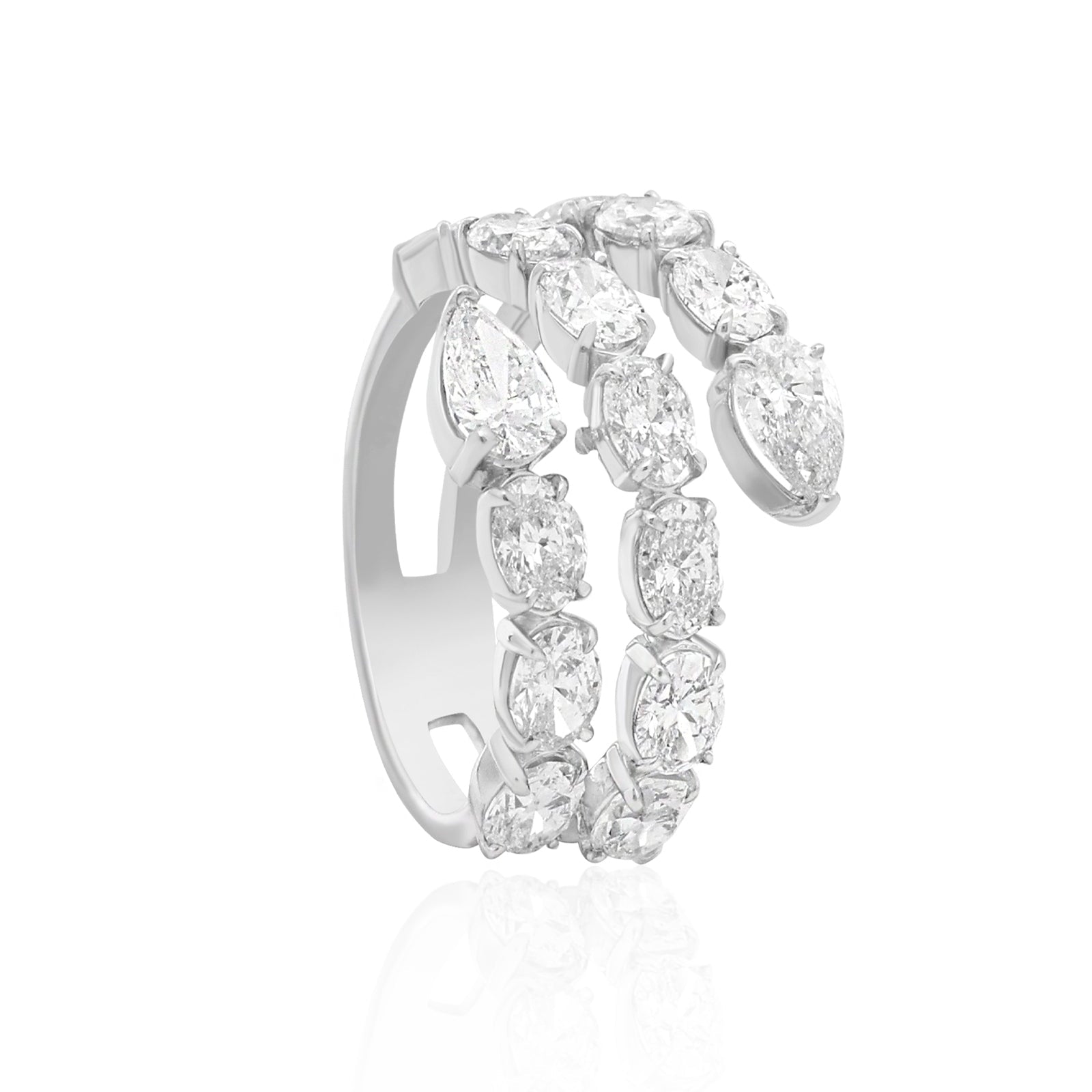 Diamond Swirl Ring 2.0 | AMARIS JEWELS | Fine Jewelry 