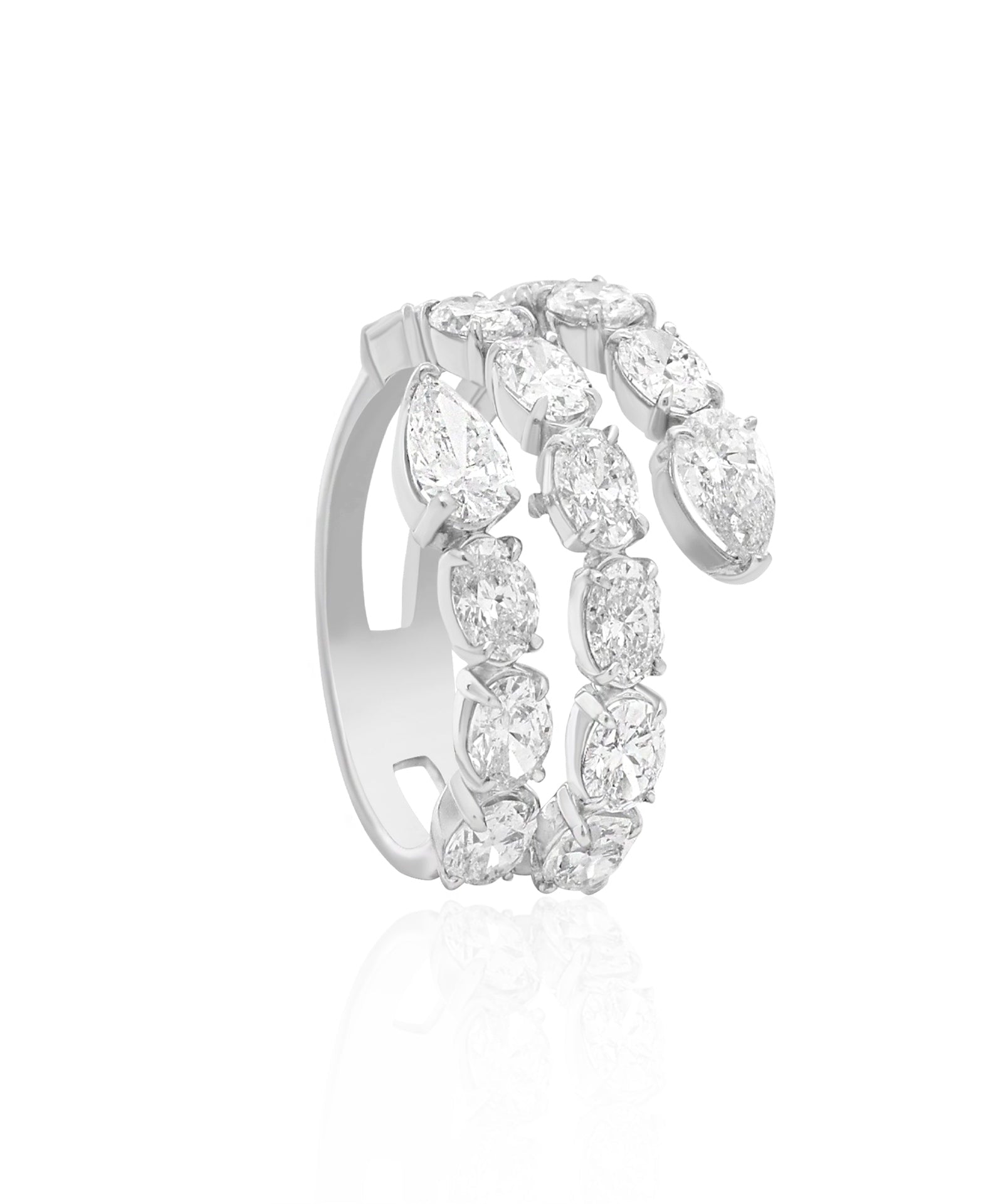 Diamond Swirl Ring 2.0 | AMARIS JEWELS | Fine Jewelry 