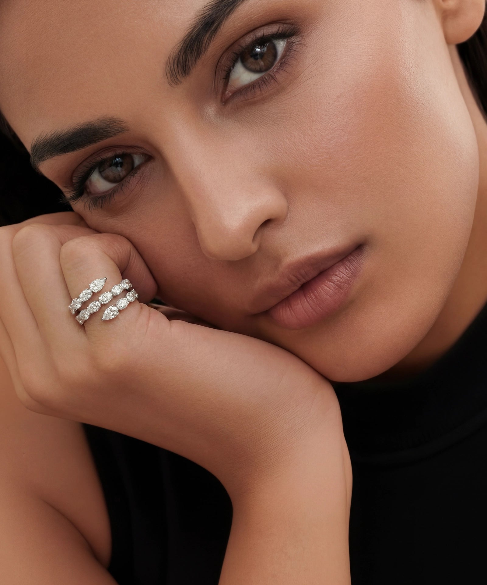 Diamond Swirl Ring 2.0 | AMARIS JEWELS | Fine Jewelry 