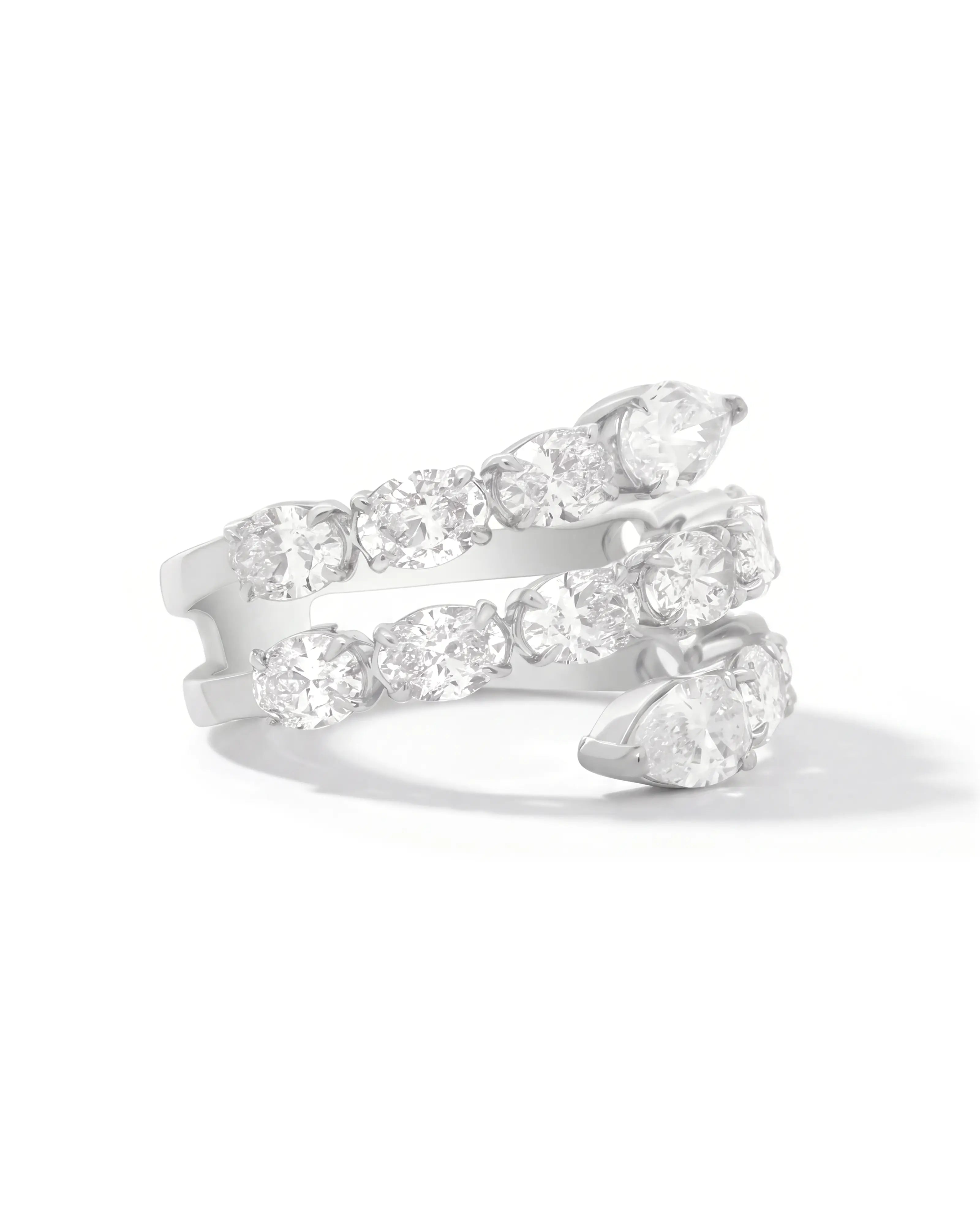 Diamond Swirl Ring 2.0 | AMARIS JEWELS | Fine Jewelry