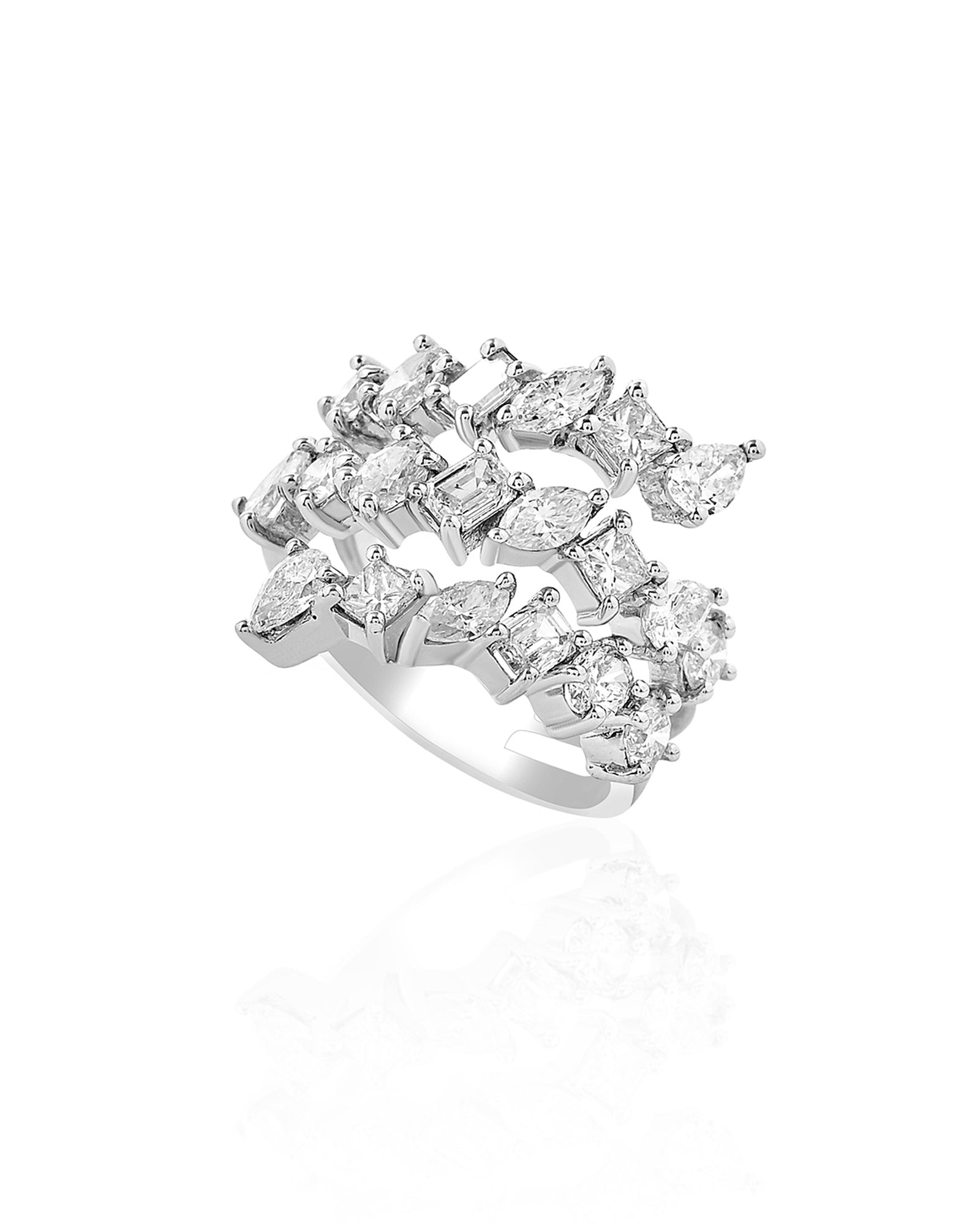 Diamond Swirl Ring | AMARIS JEWELS | Fine Jewelry 