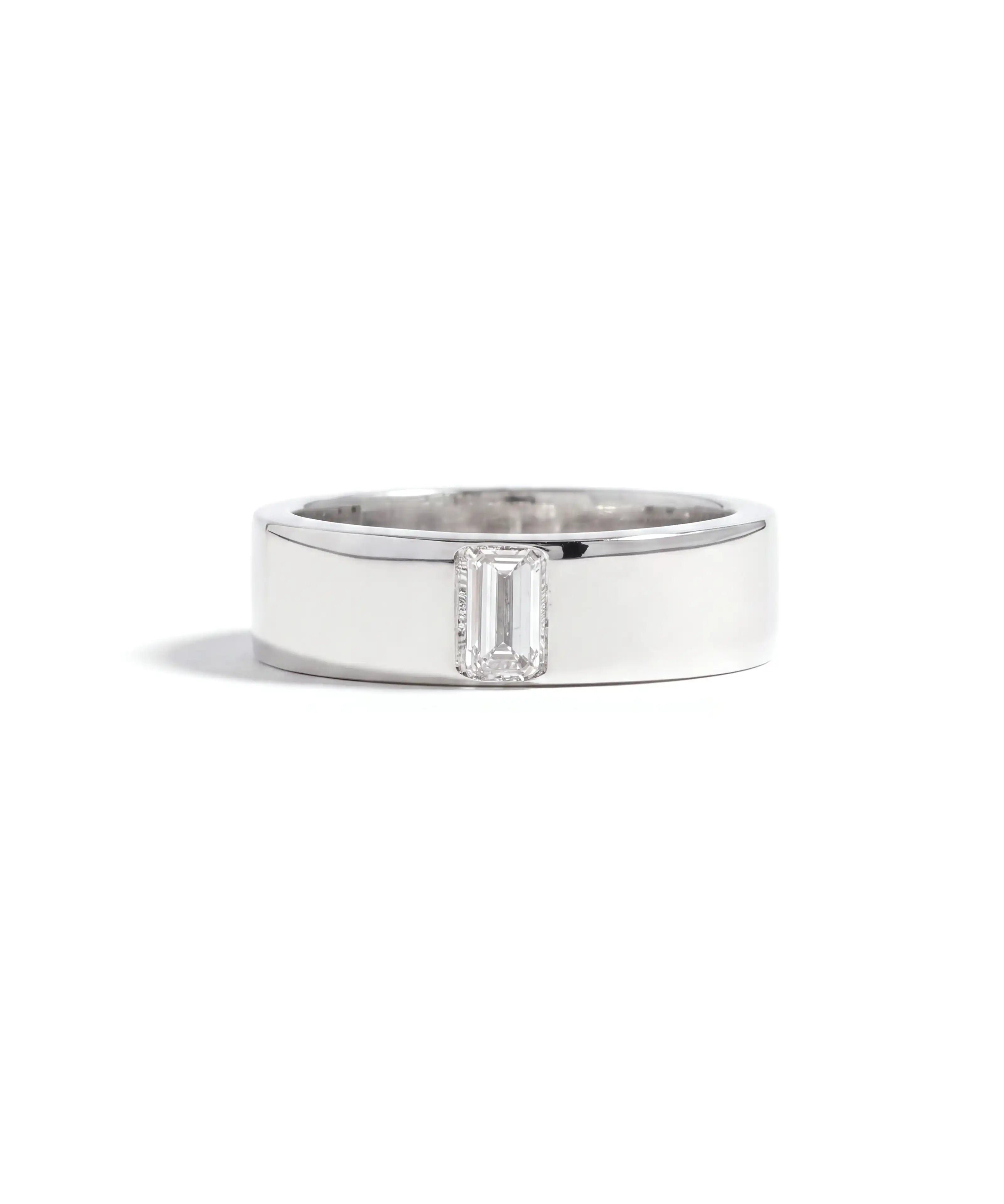 Drift Ring | AMARIS JEWELS | Fine Jewelry