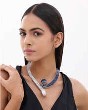 Embrace the Swirl Necklace | AMARIS JEWELS | Fine Jewelry 