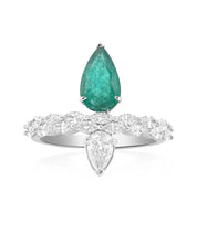 Emerald Anchor Ring | AMARIS JEWELS | Fine Jewelry 