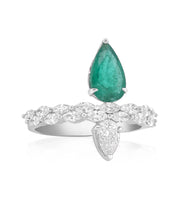 Emerald Anchor Ring | AMARIS JEWELS | Fine Jewelry 