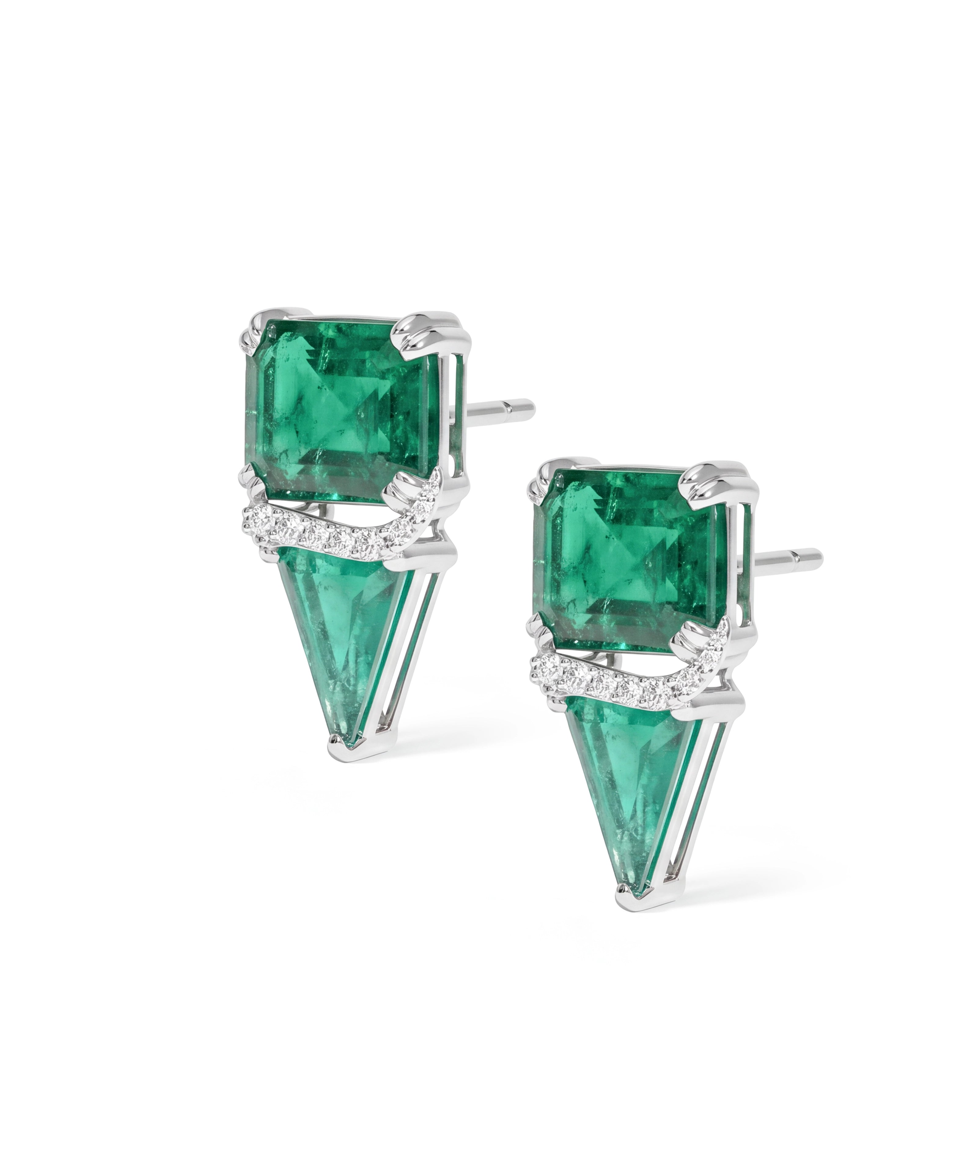 Emerald-Arc-Earrings-1_copy.webp